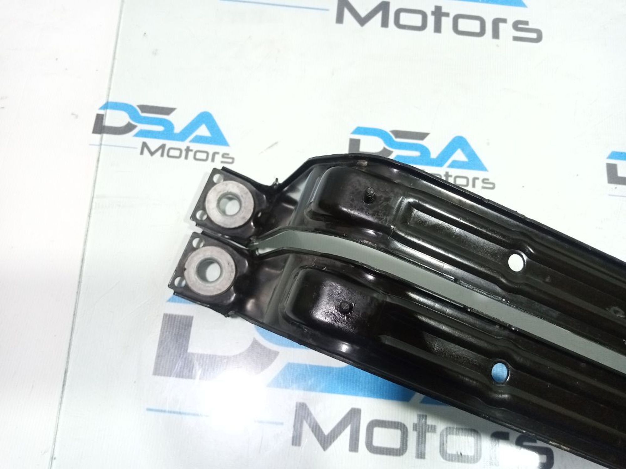 https://gcs.partsauto.market/rn-stockpro.appspot.com/thmbs/userImages/b7628e092085f1f91467af1afb6e7630/part/7cdeda05-f382-4d1f-8692-177fb6cabaee_1747848849485.jpg
