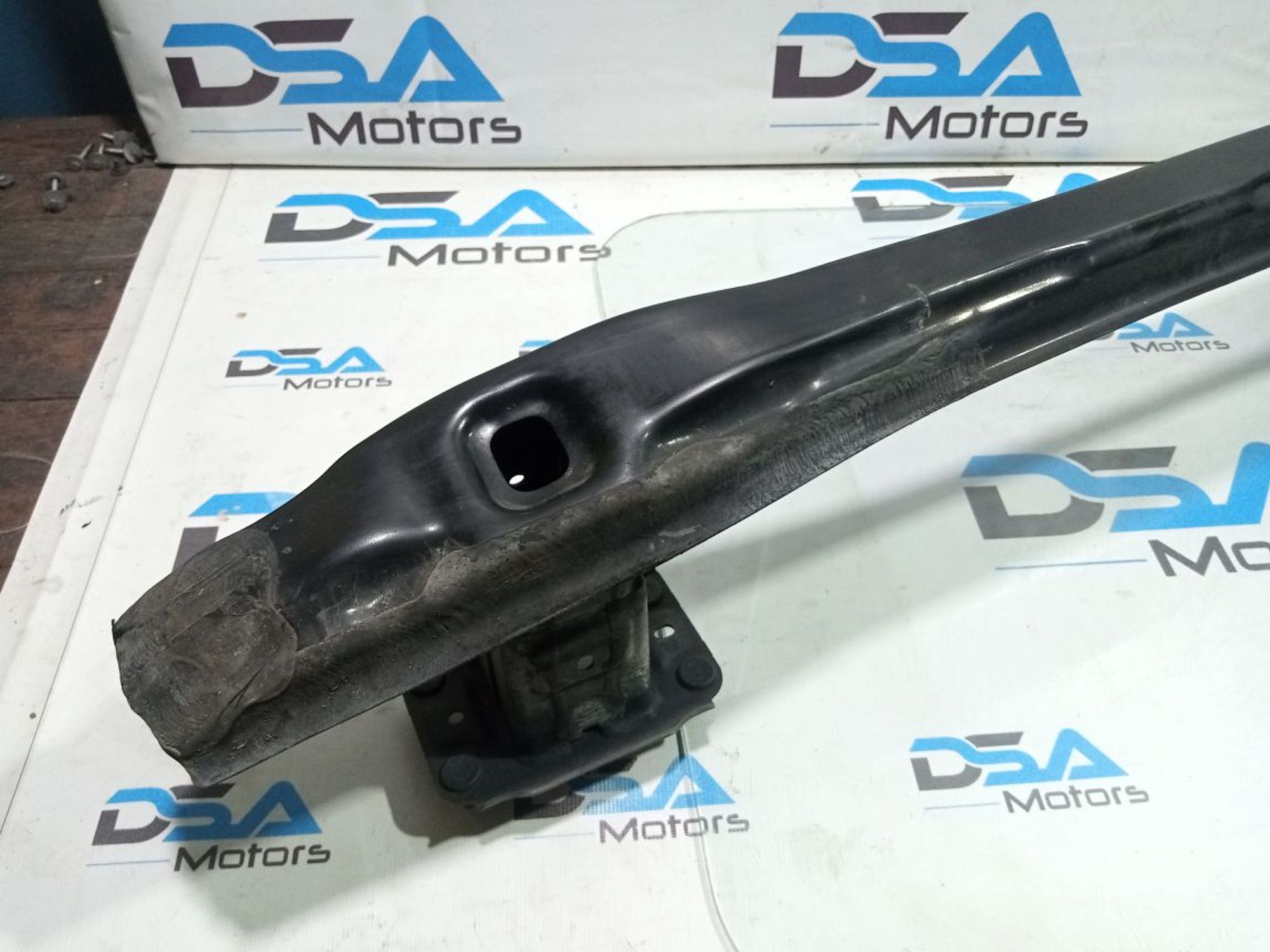 https://gcs.partsauto.market/rn-stockpro.appspot.com/thmbs/userImages/b7628e092085f1f91467af1afb6e7630/part/7defa243-686d-411b-83c5-a3b0cbf375bd_1748894869161.jpg