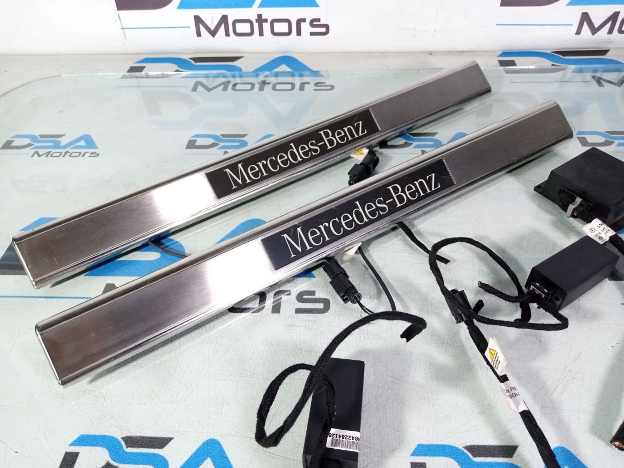 https://gcs.partsauto.market/rn-stockpro.appspot.com/thmbs/userImages/b7628e092085f1f91467af1afb6e7630/part/807e823d-80a7-4f17-89a5-3b4e07c4801b_1747212503565.jpg