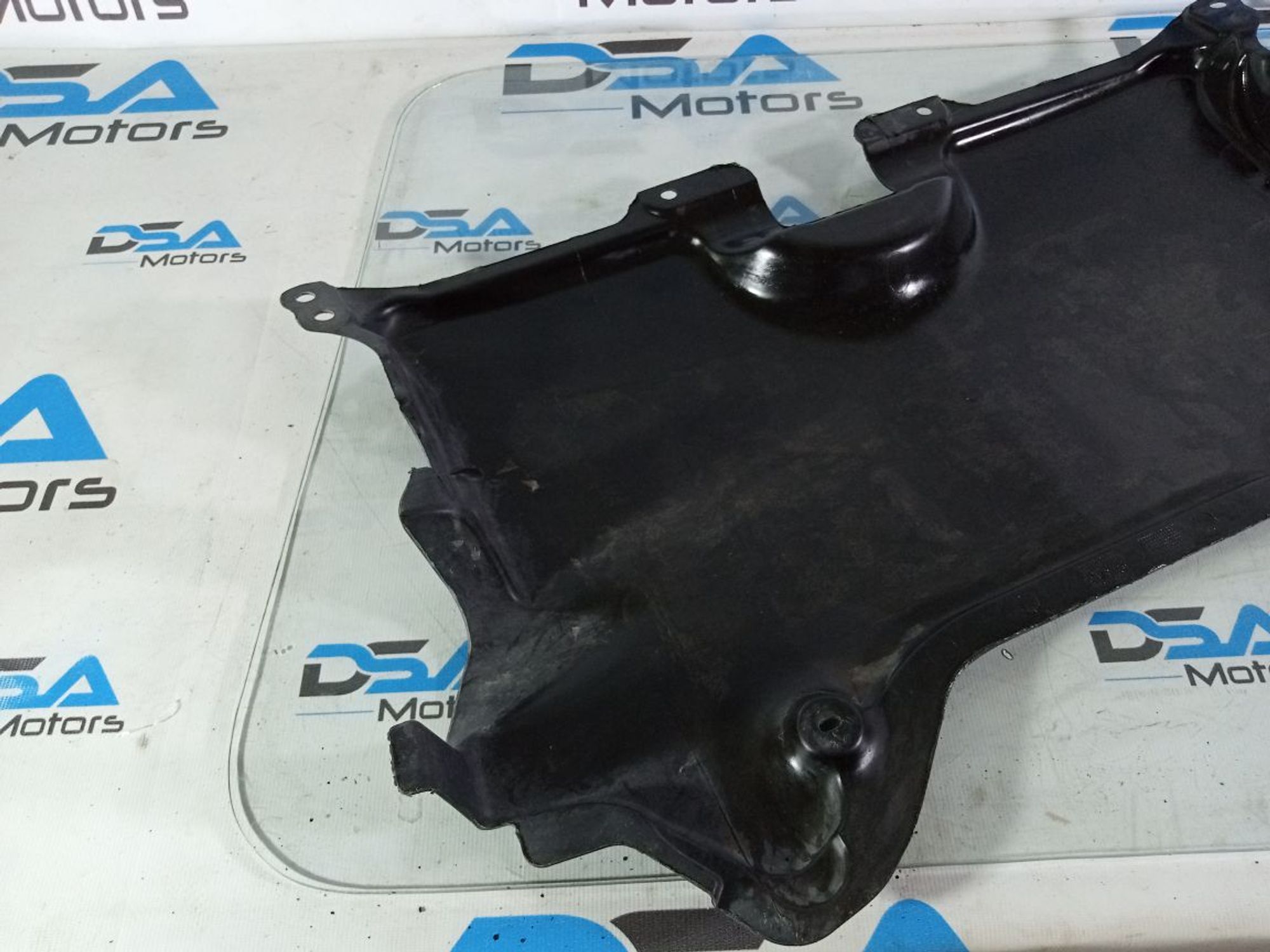 https://gcs.partsauto.market/rn-stockpro.appspot.com/thmbs/userImages/b7628e092085f1f91467af1afb6e7630/part/81eccae9-8655-429d-bb87-504d5e69da6a_1741933115846.jpg