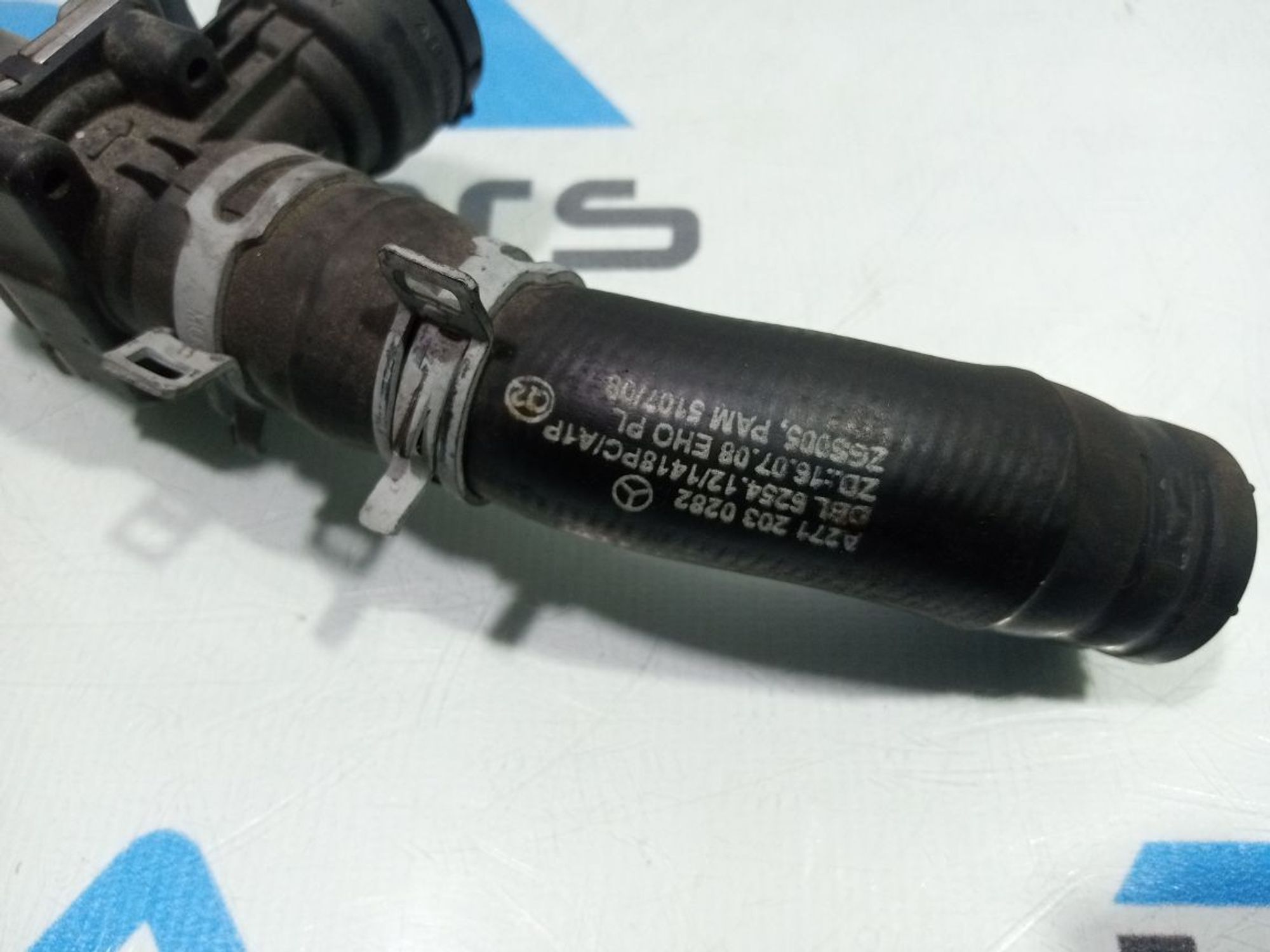 https://gcs.partsauto.market/rn-stockpro.appspot.com/thmbs/userImages/b7628e092085f1f91467af1afb6e7630/part/8223241e-c566-4257-8ffd-07794ac15307_1748281561185.jpg