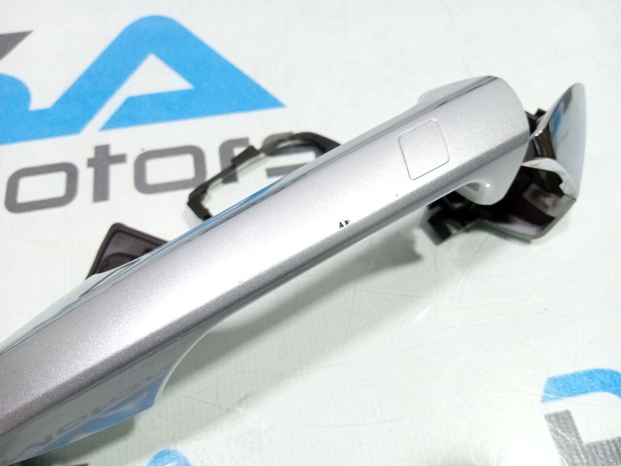 https://gcs.partsauto.market/rn-stockpro.appspot.com/thmbs/userImages/b7628e092085f1f91467af1afb6e7630/part/8297ae0f-6375-4e15-ae74-b22ba5b98c87_1748160810265.jpg
