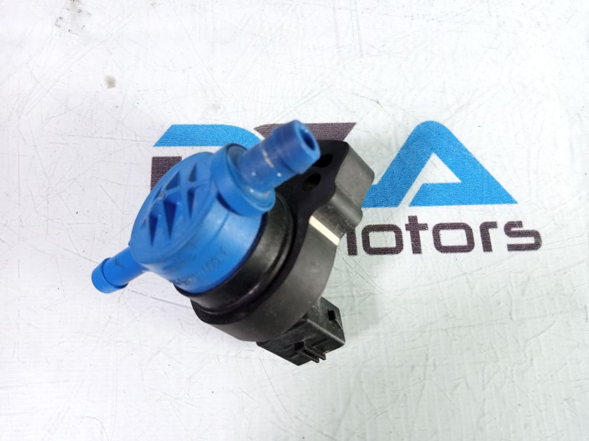 https://gcs.partsauto.market/rn-stockpro.appspot.com/thmbs/userImages/b7628e092085f1f91467af1afb6e7630/part/83298ec7-be7c-4da1-9de0-1baecafba5ba_1735216266231.jpg