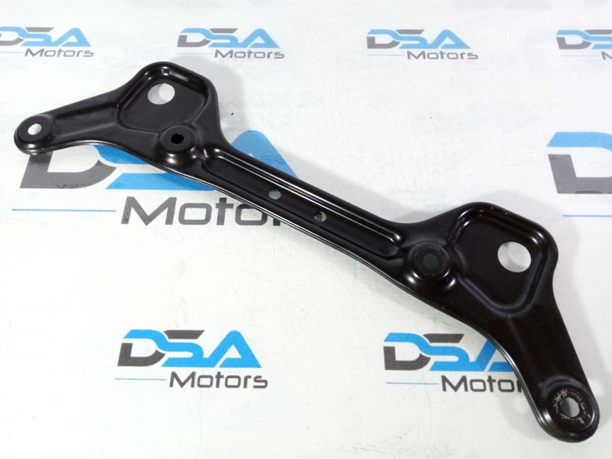 https://gcs.partsauto.market/rn-stockpro.appspot.com/thmbs/userImages/b7628e092085f1f91467af1afb6e7630/part/835f9449-0724-4643-9420-b4a3f7e41e6a_1740420770829.jpg