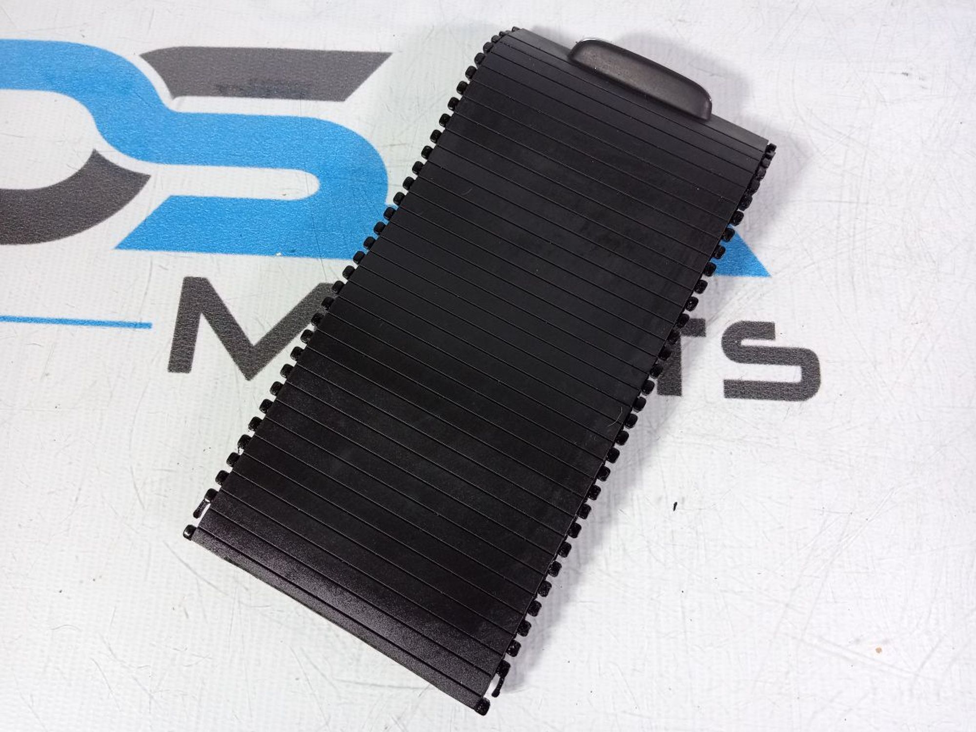 https://gcs.partsauto.market/rn-stockpro.appspot.com/thmbs/userImages/b7628e092085f1f91467af1afb6e7630/part/84a24807-3d0c-4cea-8de7-cf8161c5df39_1746001732670.jpg