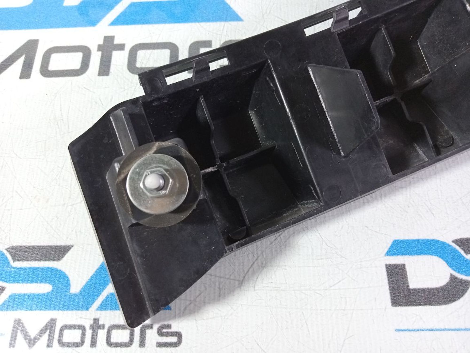 https://gcs.partsauto.market/rn-stockpro.appspot.com/thmbs/userImages/b7628e092085f1f91467af1afb6e7630/part/858c9d16-99ab-40a8-bef5-45b5f0926ac5_1747027206979.jpg