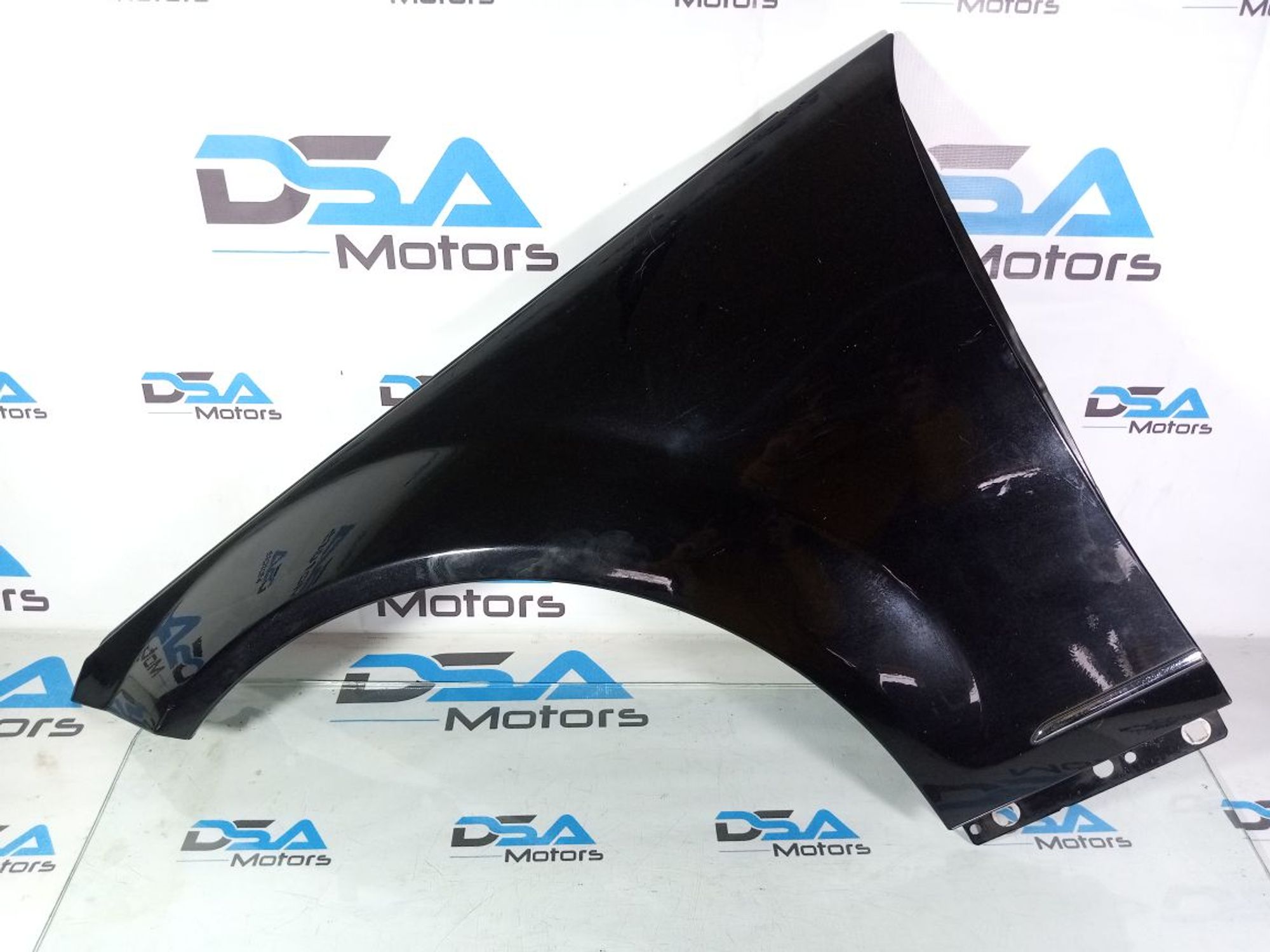 https://gcs.partsauto.market/rn-stockpro.appspot.com/thmbs/userImages/b7628e092085f1f91467af1afb6e7630/part/85cb2d49-7333-4b49-a087-2c70b9ab3e11_1746168686543.jpg