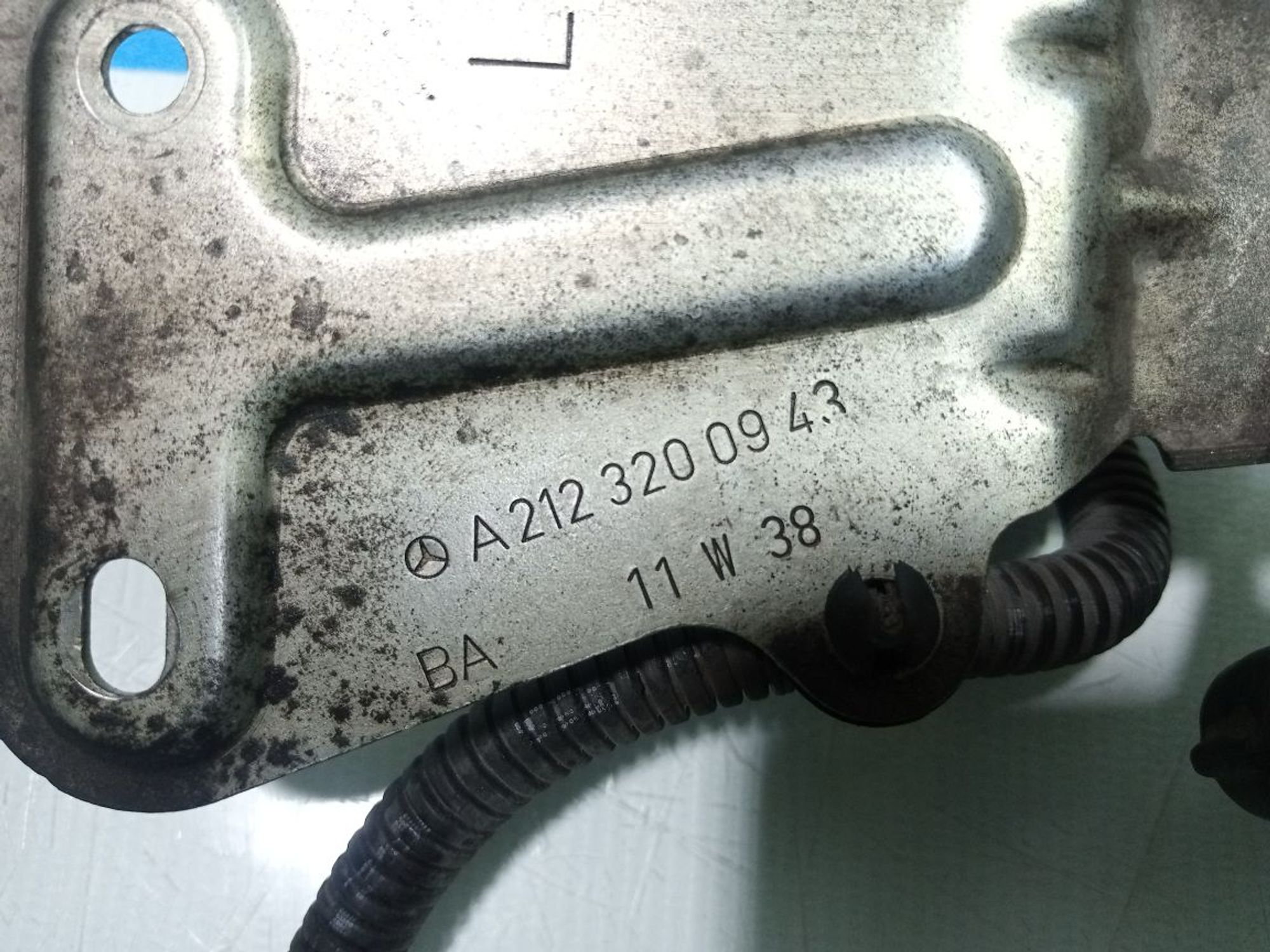 https://gcs.partsauto.market/rn-stockpro.appspot.com/thmbs/userImages/b7628e092085f1f91467af1afb6e7630/part/876b9dc7-b04e-43b8-a4a5-d271f2292c25_1747849369921.jpg