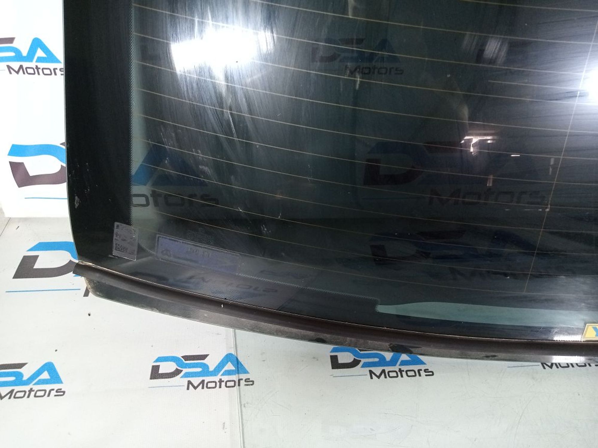 https://gcs.partsauto.market/rn-stockpro.appspot.com/thmbs/userImages/b7628e092085f1f91467af1afb6e7630/part/88835a2b-7489-4439-aa96-e3f0f0131f46_1747288193000.jpg
