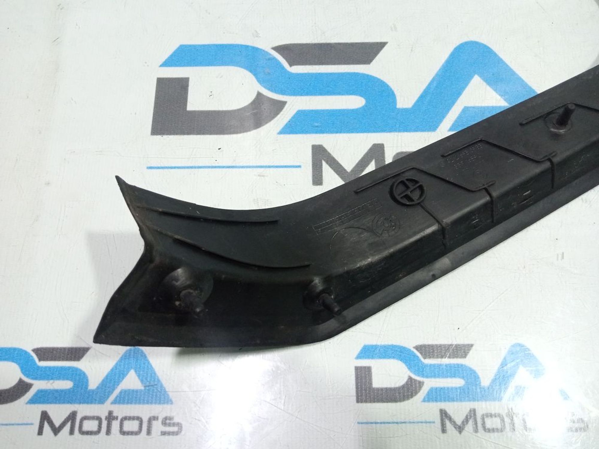 https://gcs.partsauto.market/rn-stockpro.appspot.com/thmbs/userImages/b7628e092085f1f91467af1afb6e7630/part/88c14fbc-2bfb-477c-8380-3909cd6b6172_1748851190570.jpg