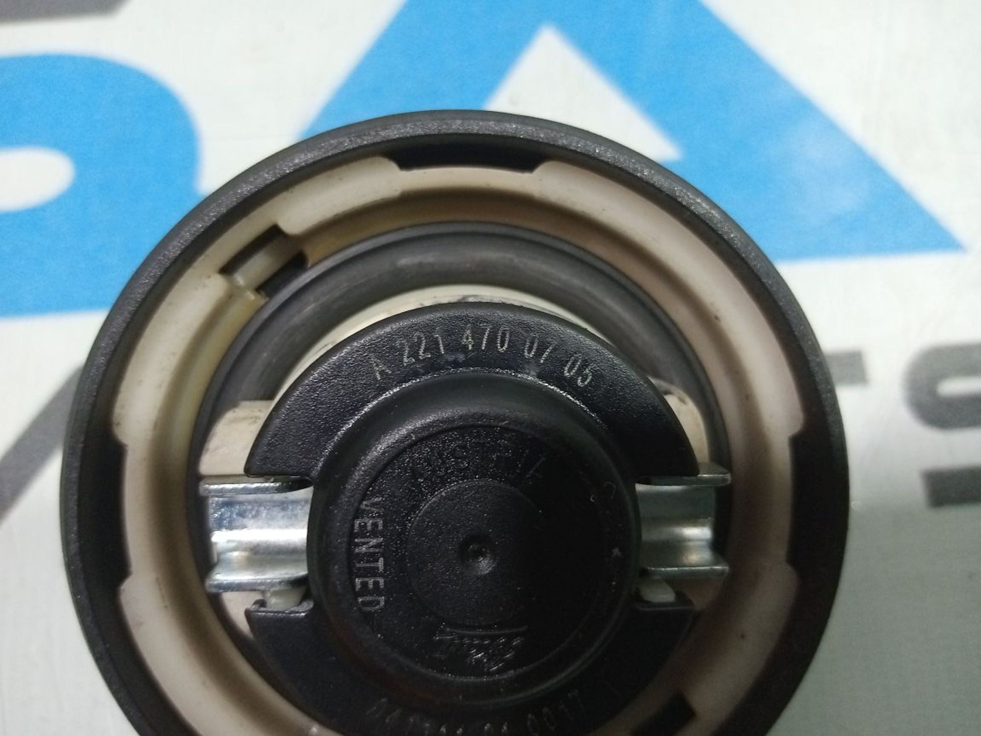 https://gcs.partsauto.market/rn-stockpro.appspot.com/thmbs/userImages/b7628e092085f1f91467af1afb6e7630/part/8a1076fd-6a79-4ae8-af1b-2a41df9c6f46_1748279446351.jpg