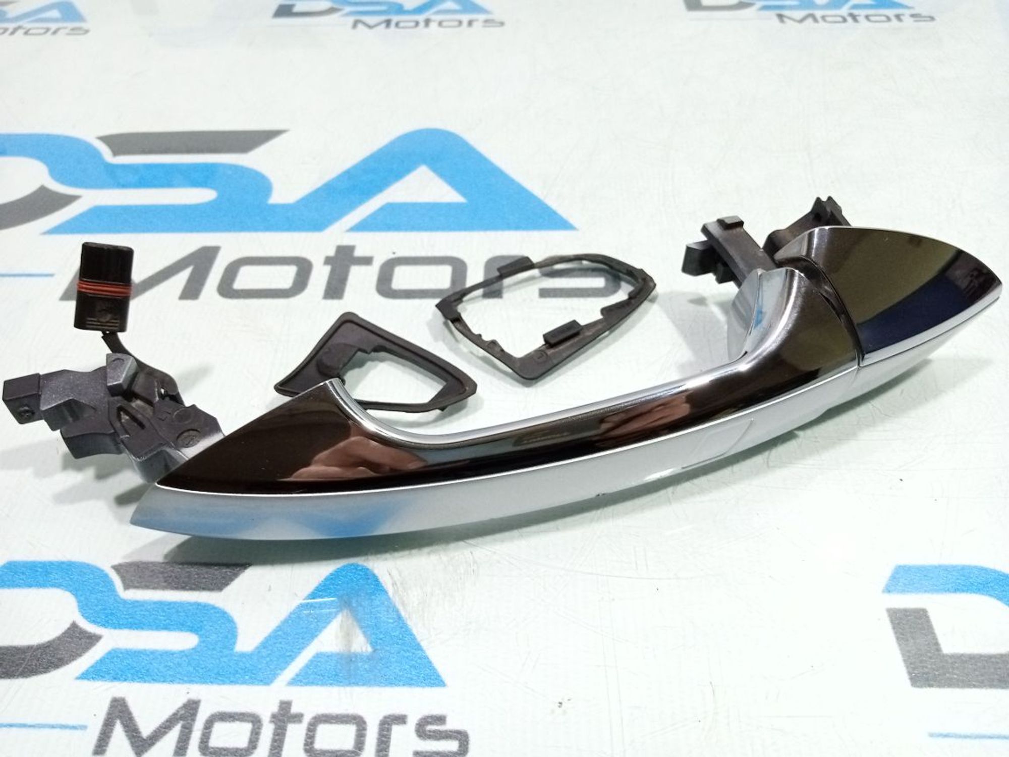 https://gcs.partsauto.market/rn-stockpro.appspot.com/thmbs/userImages/b7628e092085f1f91467af1afb6e7630/part/8a4229ab-4f5d-4141-a5e0-77157f8bb860_1748160797302.jpg