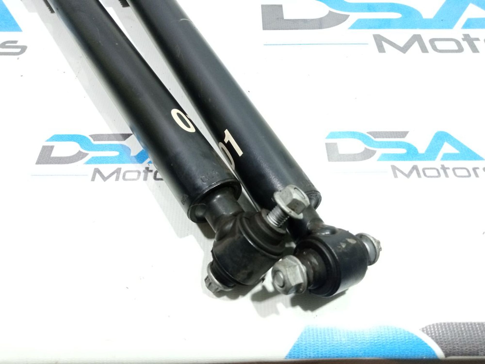 https://gcs.partsauto.market/rn-stockpro.appspot.com/thmbs/userImages/b7628e092085f1f91467af1afb6e7630/part/8a9ffa01-aaff-411c-8c0e-b153987faefb_1750099282390.jpg