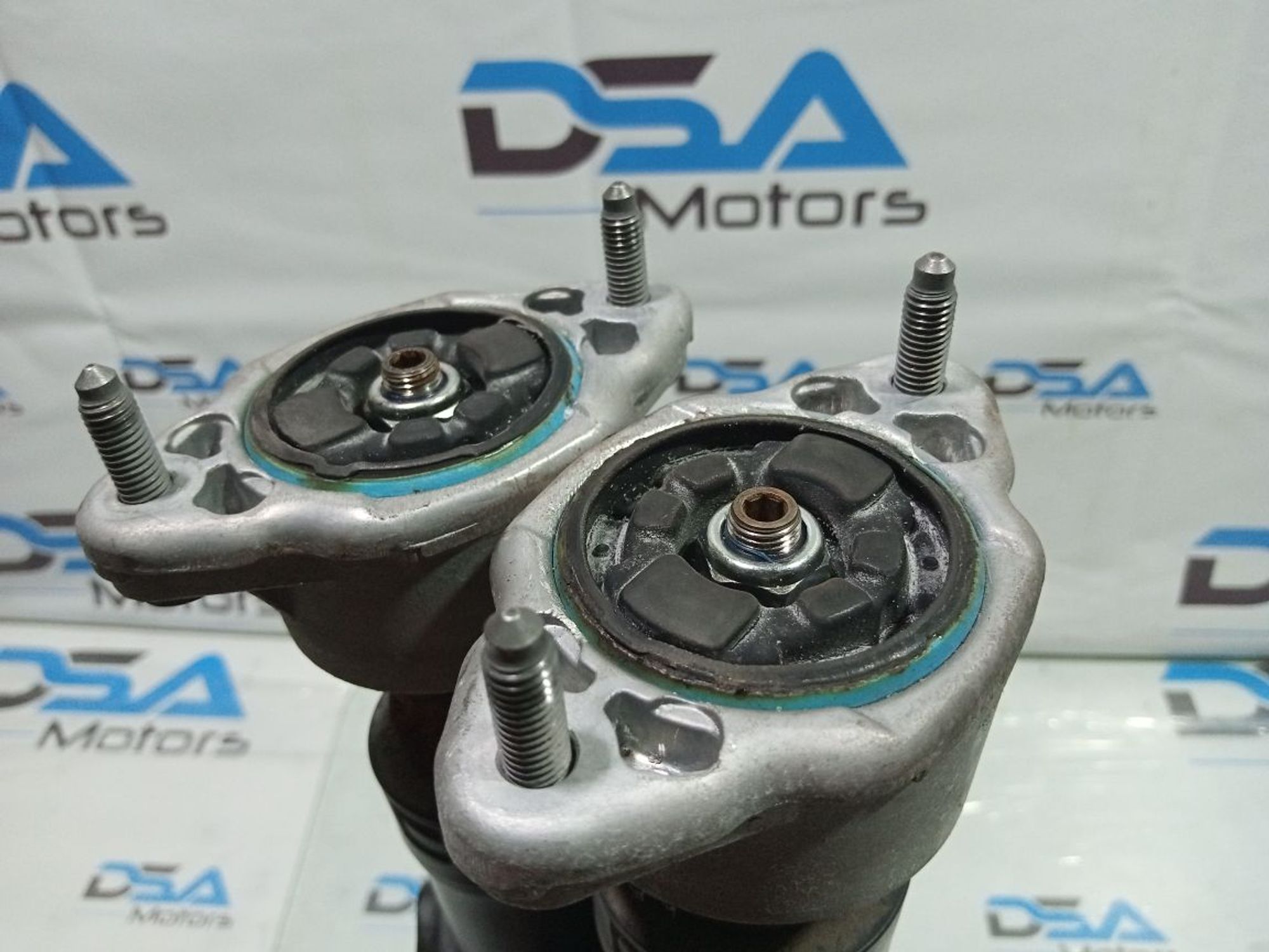 https://gcs.partsauto.market/rn-stockpro.appspot.com/thmbs/userImages/b7628e092085f1f91467af1afb6e7630/part/8c684b64-8e11-4684-9578-45c4ca12273f_1749181679078.jpg