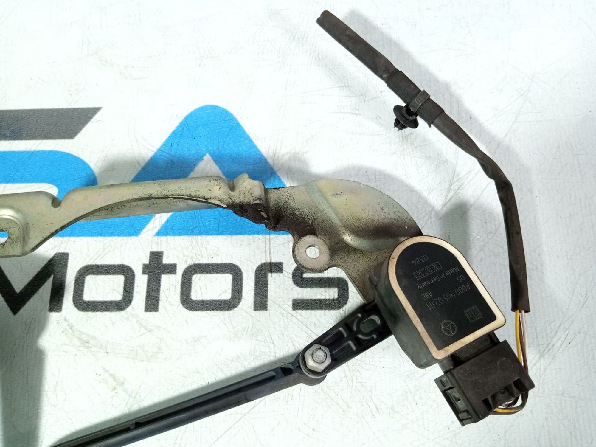 https://gcs.partsauto.market/rn-stockpro.appspot.com/thmbs/userImages/b7628e092085f1f91467af1afb6e7630/part/8c7ef480-fcfe-446a-a942-3ae9ae4c6ab6_1747630254921.jpg