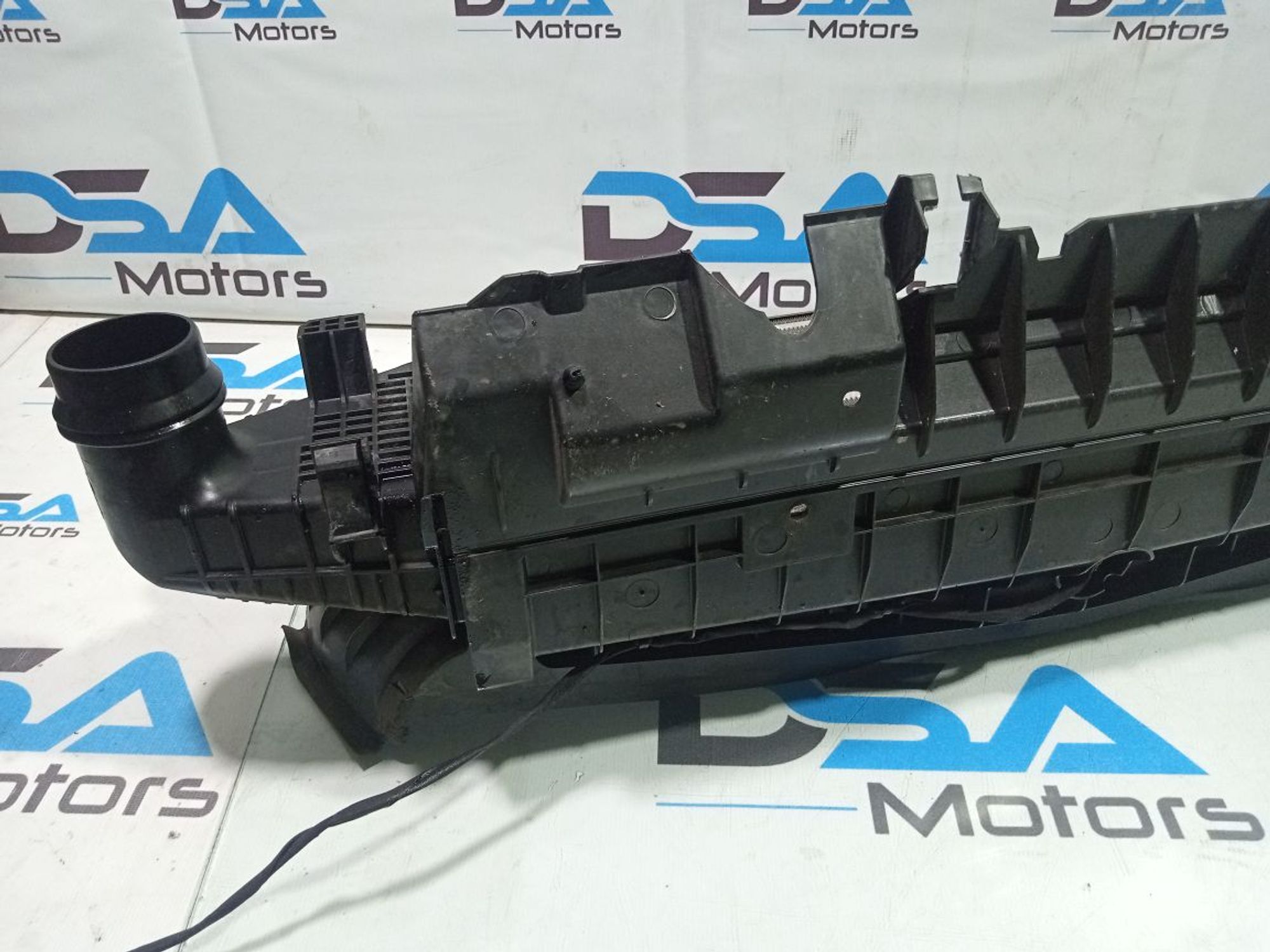 https://gcs.partsauto.market/rn-stockpro.appspot.com/thmbs/userImages/b7628e092085f1f91467af1afb6e7630/part/8c94c462-5d12-4f11-94a1-da632dbd134f_1748894804468.jpg