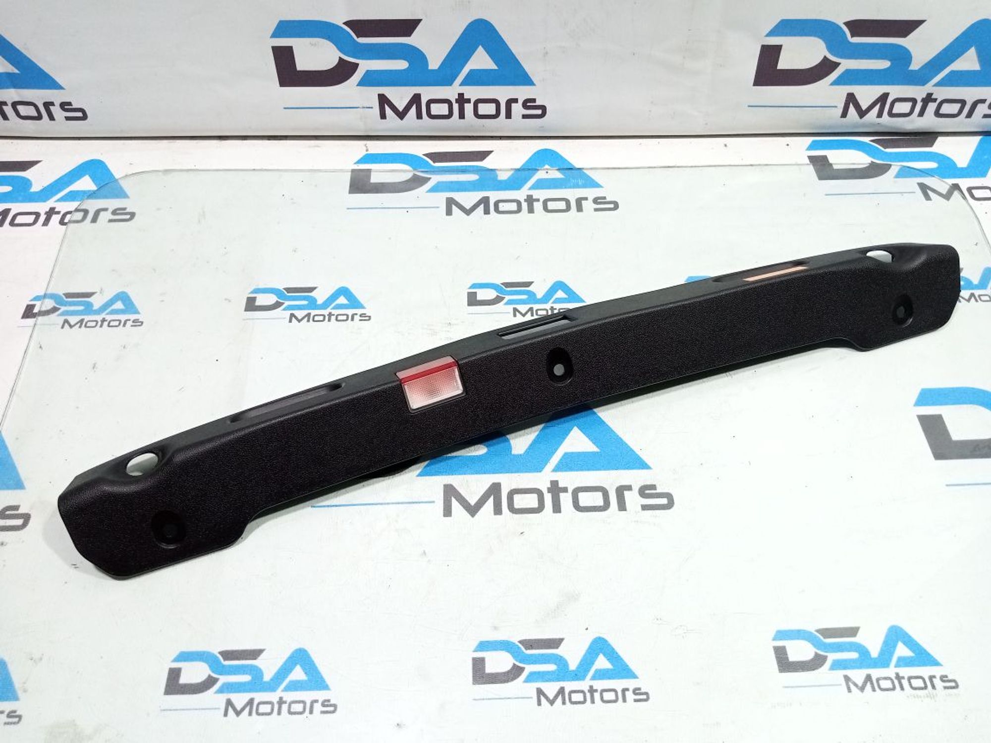 https://gcs.partsauto.market/rn-stockpro.appspot.com/thmbs/userImages/b7628e092085f1f91467af1afb6e7630/part/8cf92ca9-6d44-45f2-bef2-43d9831b88ec_1748354412616.jpg