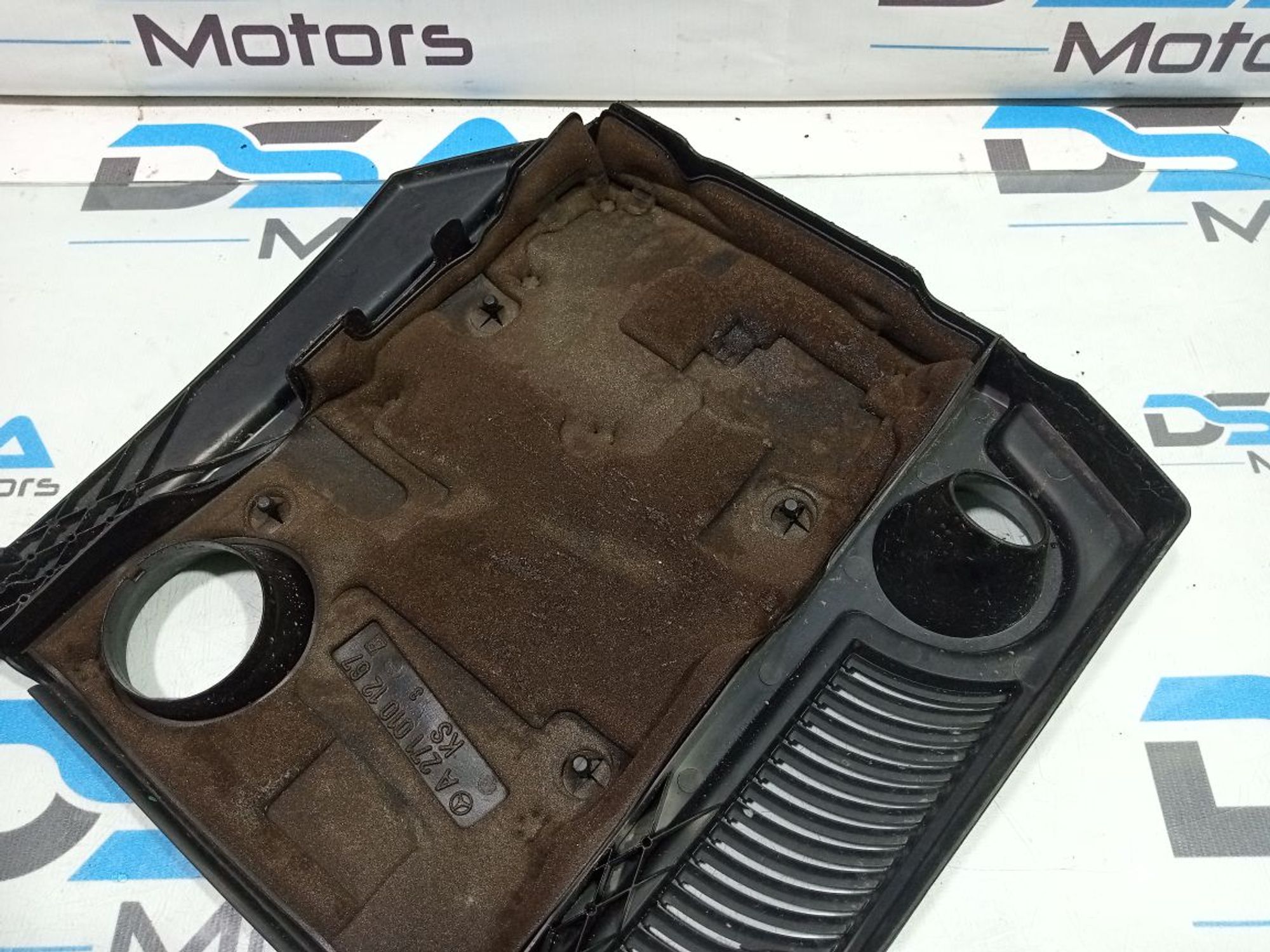 https://gcs.partsauto.market/rn-stockpro.appspot.com/thmbs/userImages/b7628e092085f1f91467af1afb6e7630/part/8d5d2bf8-0d48-4b78-9fb8-aafde3d6479e_1748620783503.jpg
