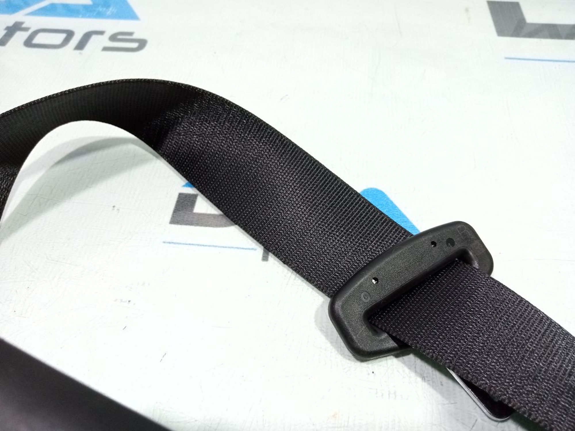 https://gcs.partsauto.market/rn-stockpro.appspot.com/thmbs/userImages/b7628e092085f1f91467af1afb6e7630/part/8dabbb32-6da3-4320-8a78-5cdeb10dd11a_1748160171737.jpg