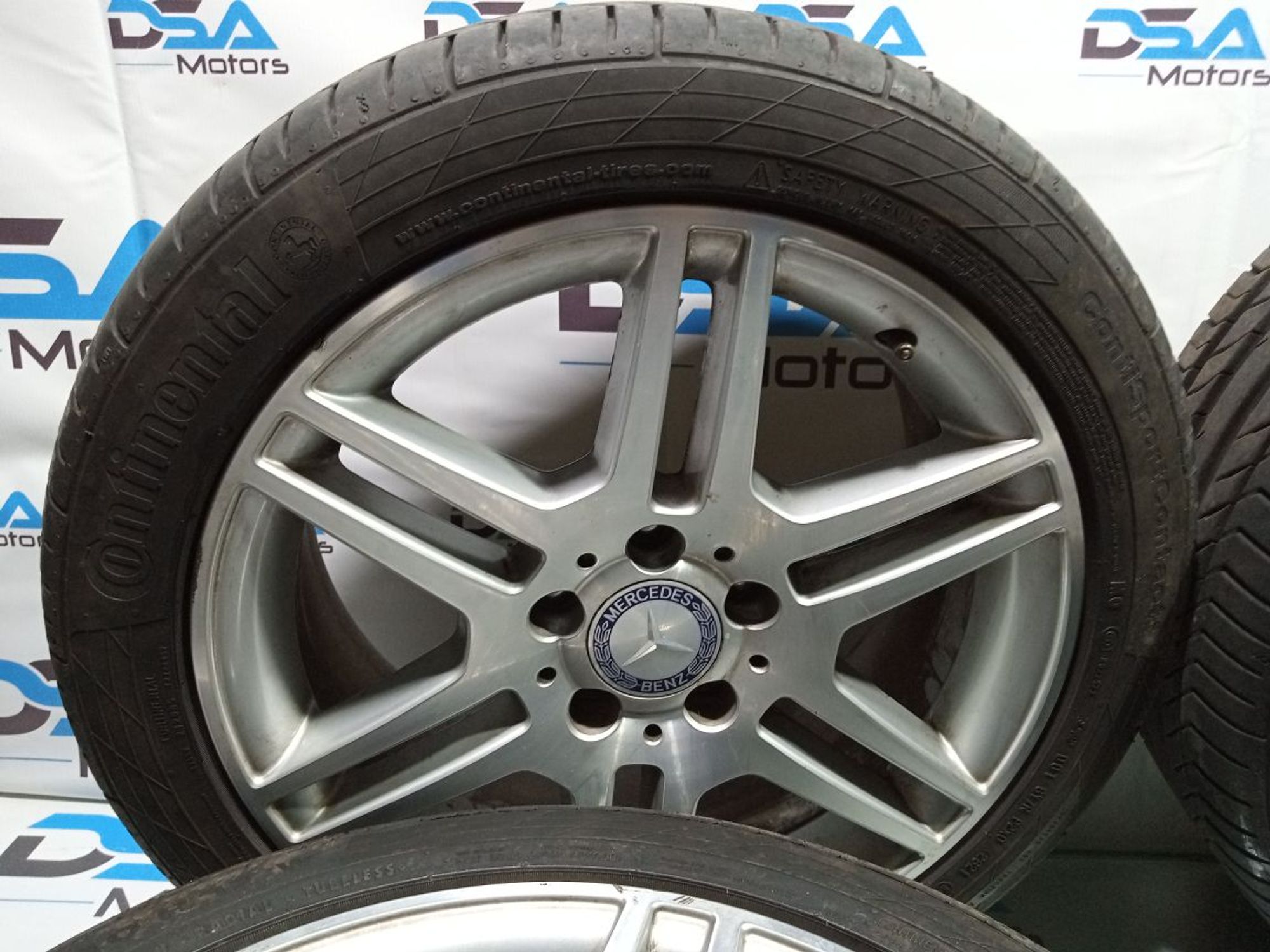 https://gcs.partsauto.market/rn-stockpro.appspot.com/thmbs/userImages/b7628e092085f1f91467af1afb6e7630/part/8dcfb75f-245e-44c5-bd32-9252f21f749d_1747763019464.jpg
