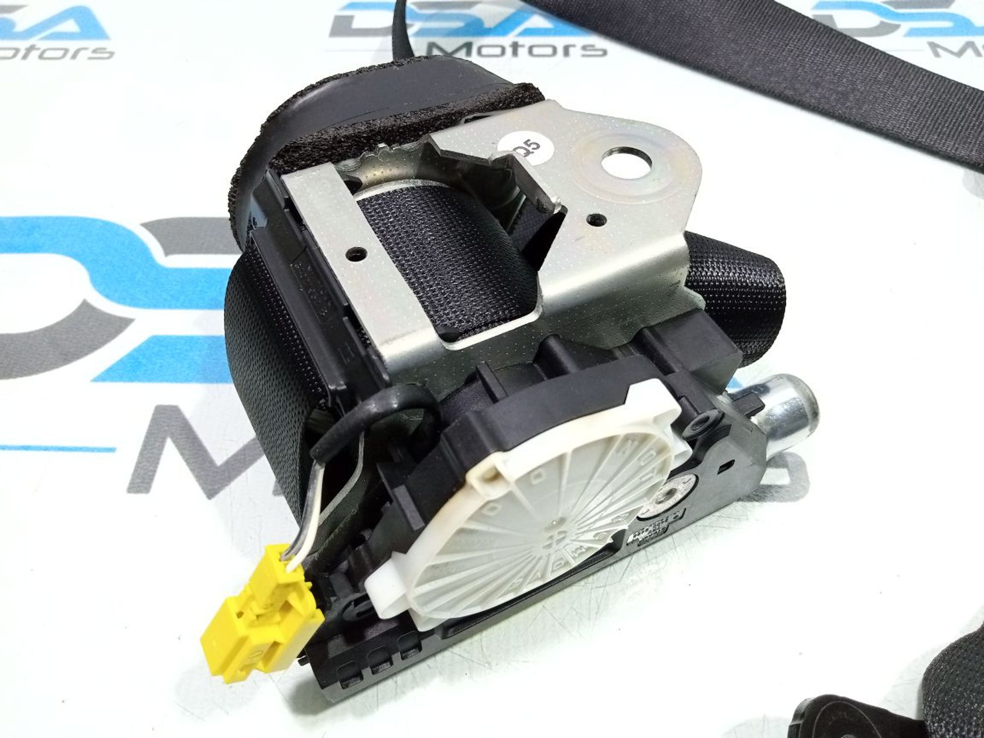https://gcs.partsauto.market/rn-stockpro.appspot.com/thmbs/userImages/b7628e092085f1f91467af1afb6e7630/part/8e27b7ca-a56e-4a1a-9f90-314769e1a9ee_1748160250858.jpg