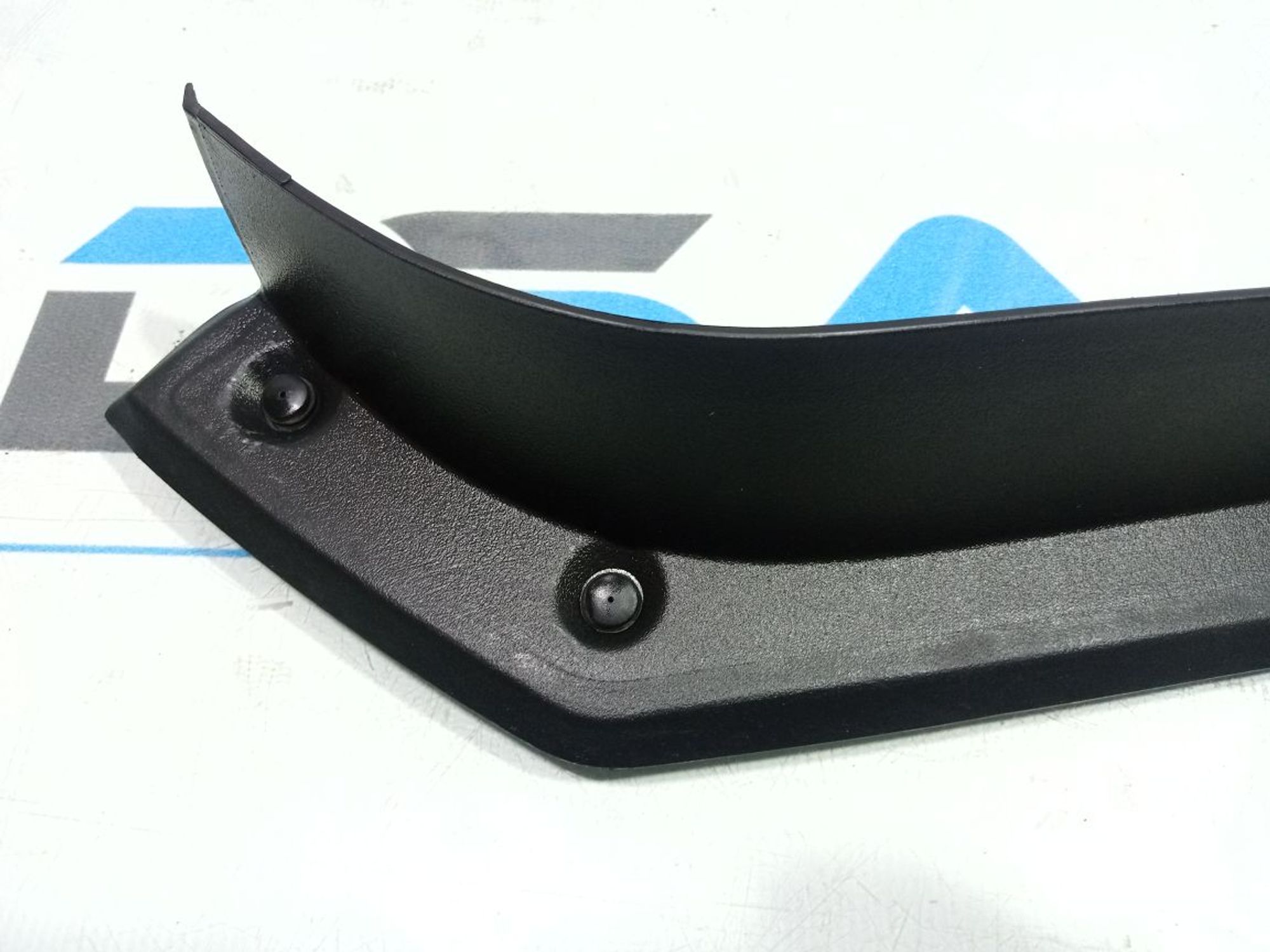 https://gcs.partsauto.market/rn-stockpro.appspot.com/thmbs/userImages/b7628e092085f1f91467af1afb6e7630/part/8f05b71c-b058-4d19-a479-093b5f9256ac_1748850233289.jpg