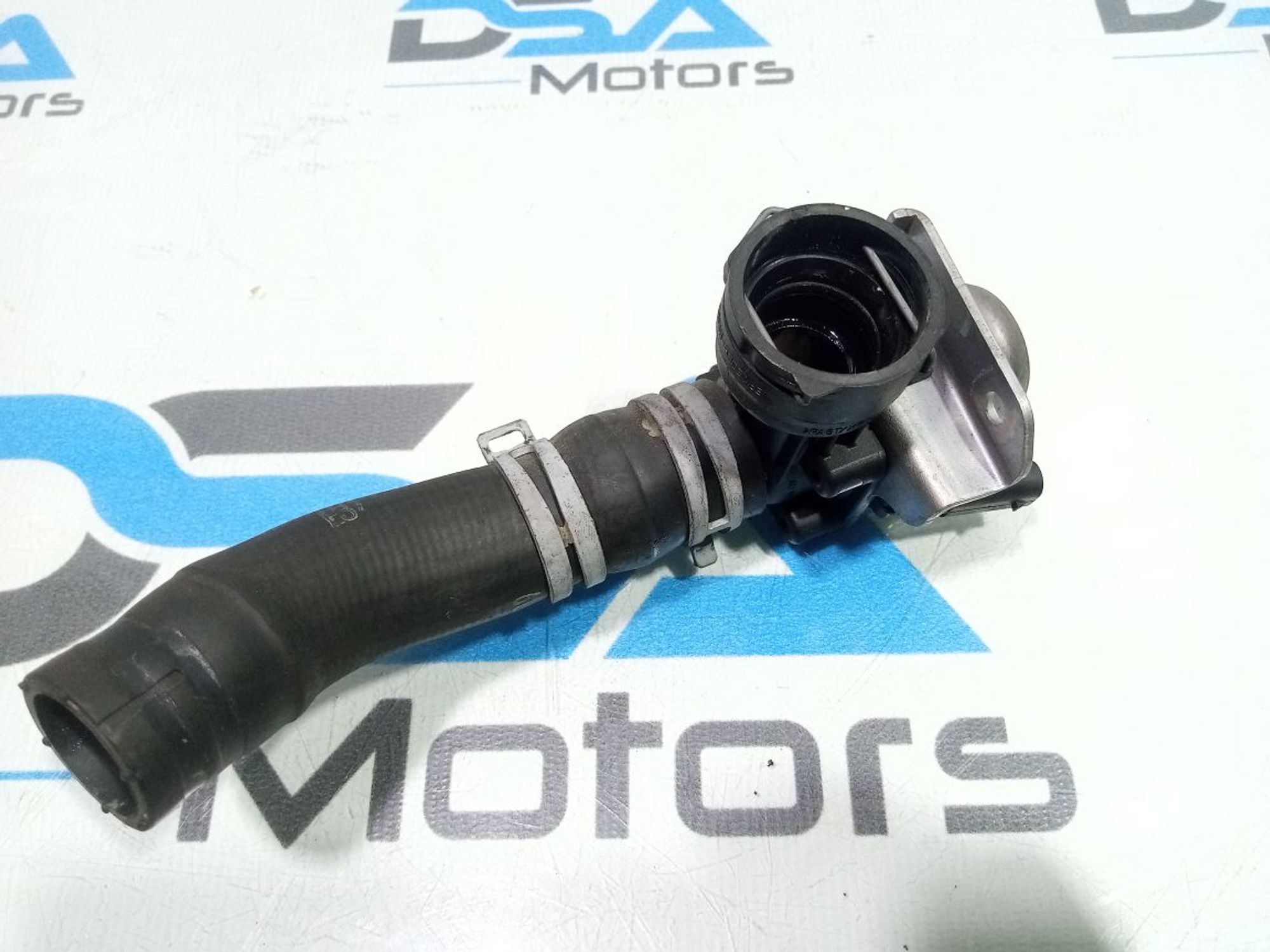 https://gcs.partsauto.market/rn-stockpro.appspot.com/thmbs/userImages/b7628e092085f1f91467af1afb6e7630/part/8f5123c7-4ad5-4780-8523-a7adb96dd96e_1748281504590.jpg