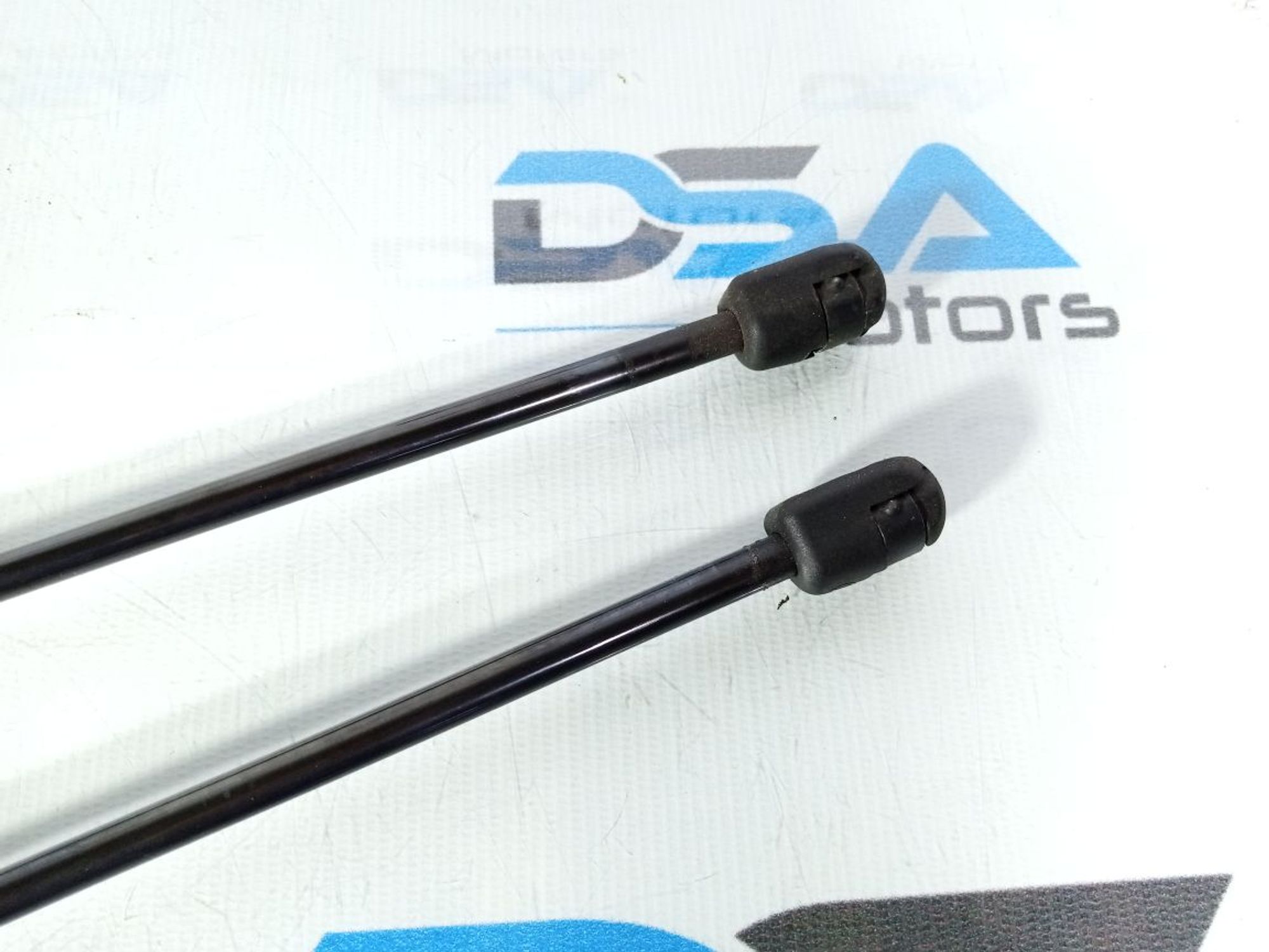 https://gcs.partsauto.market/rn-stockpro.appspot.com/thmbs/userImages/b7628e092085f1f91467af1afb6e7630/part/8f6ecd2f-5316-49f6-b450-65da45190d30_1746018928250.jpg