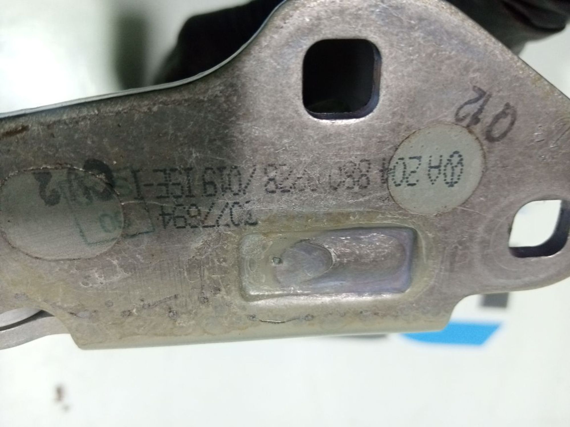 https://gcs.partsauto.market/rn-stockpro.appspot.com/thmbs/userImages/b7628e092085f1f91467af1afb6e7630/part/90e74a71-94a0-490d-bbb9-bd0da836e3e1_1747849031239.jpg