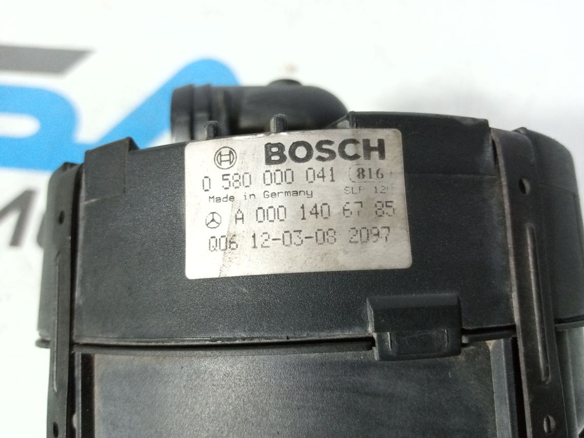https://gcs.partsauto.market/rn-stockpro.appspot.com/thmbs/userImages/b7628e092085f1f91467af1afb6e7630/part/92043708-383f-4dad-84c5-56f3f68ef35a_1747630036181.jpg