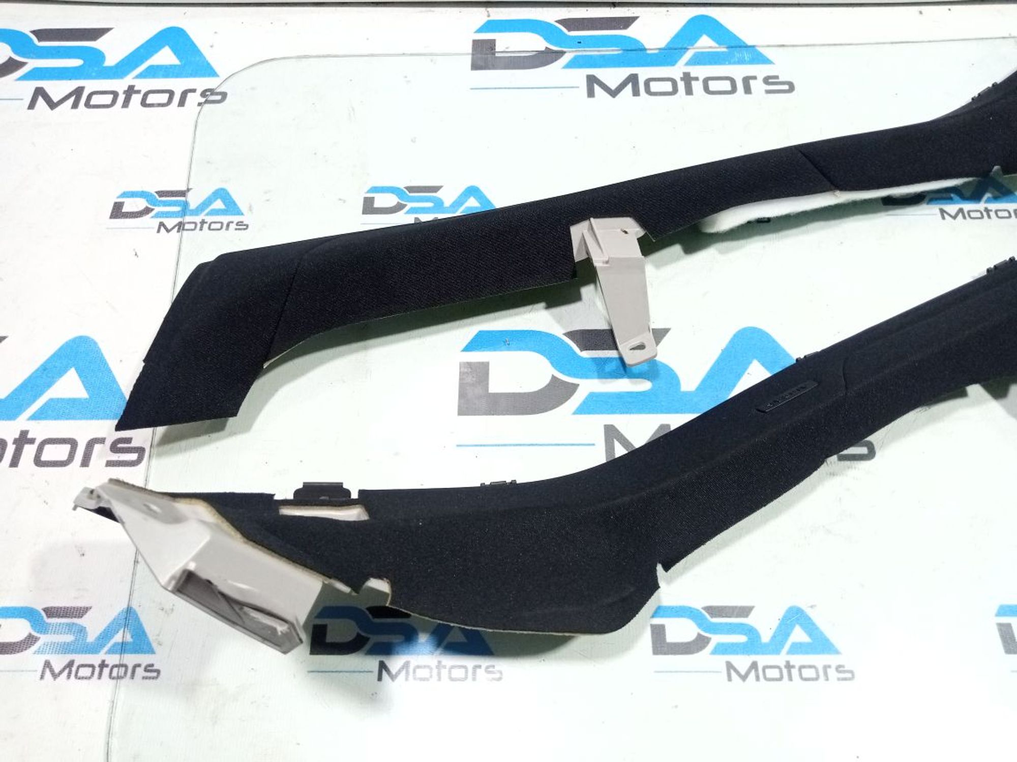 https://gcs.partsauto.market/rn-stockpro.appspot.com/thmbs/userImages/b7628e092085f1f91467af1afb6e7630/part/933a7698-0a65-4608-85be-12dc689b1dcc_1748890343418.jpg