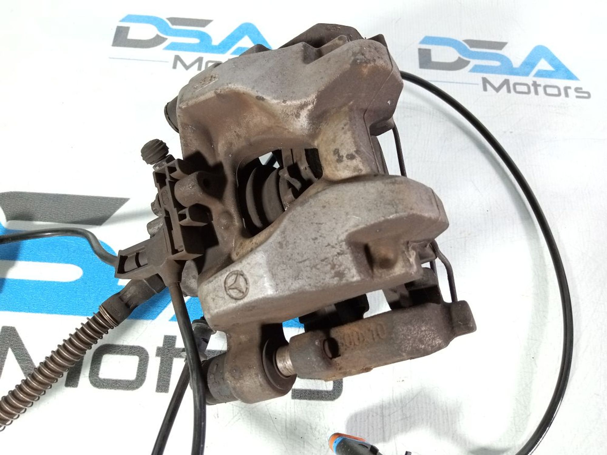 https://gcs.partsauto.market/rn-stockpro.appspot.com/thmbs/userImages/b7628e092085f1f91467af1afb6e7630/part/94fd2ce0-5859-4278-8d54-7422b61bb10b_1747114532700.jpg
