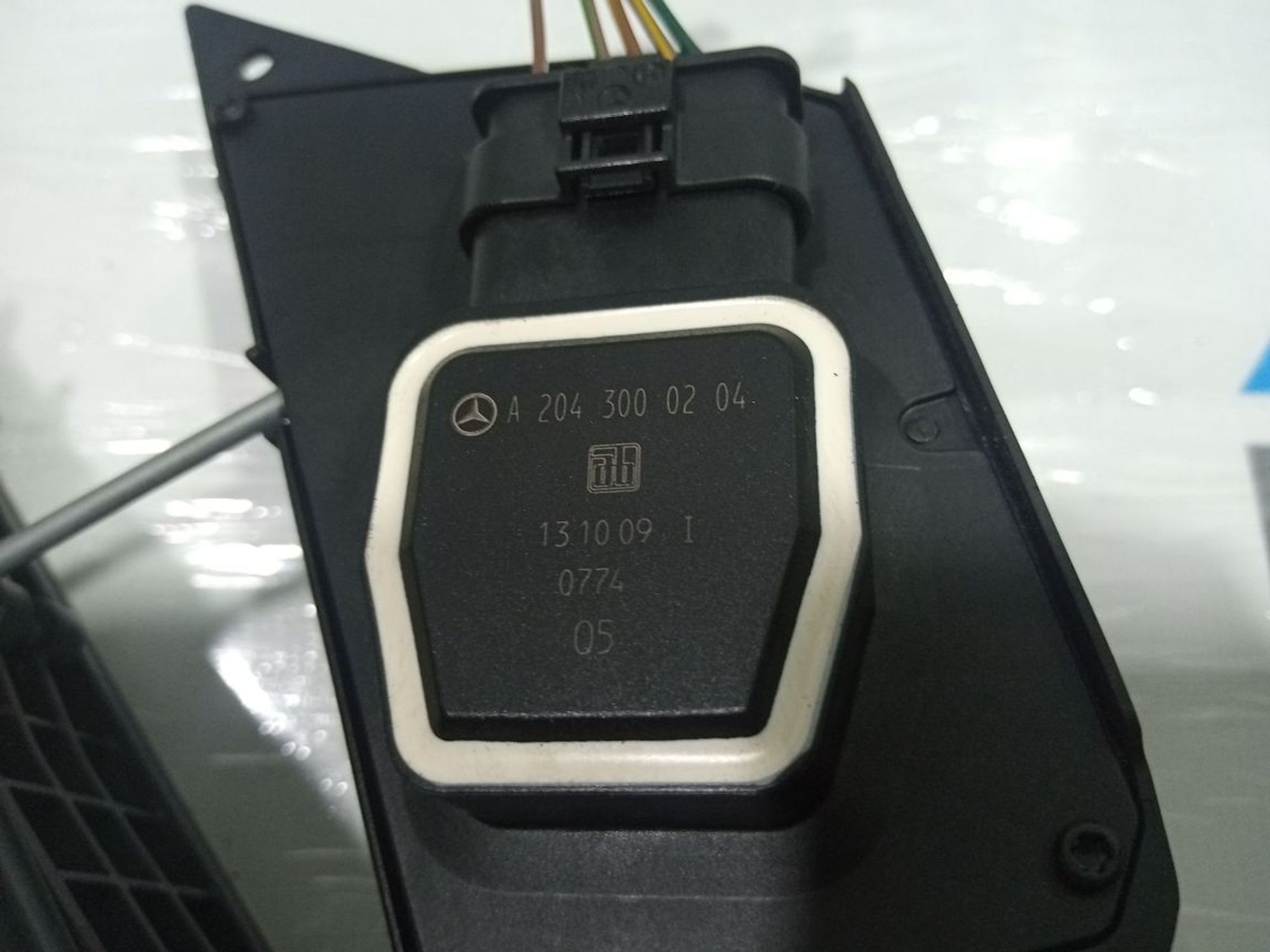 https://gcs.partsauto.market/rn-stockpro.appspot.com/thmbs/userImages/b7628e092085f1f91467af1afb6e7630/part/96f3c270-2cdb-4a0a-b8d4-7745b5d0eb6f_1749581422974.jpg
