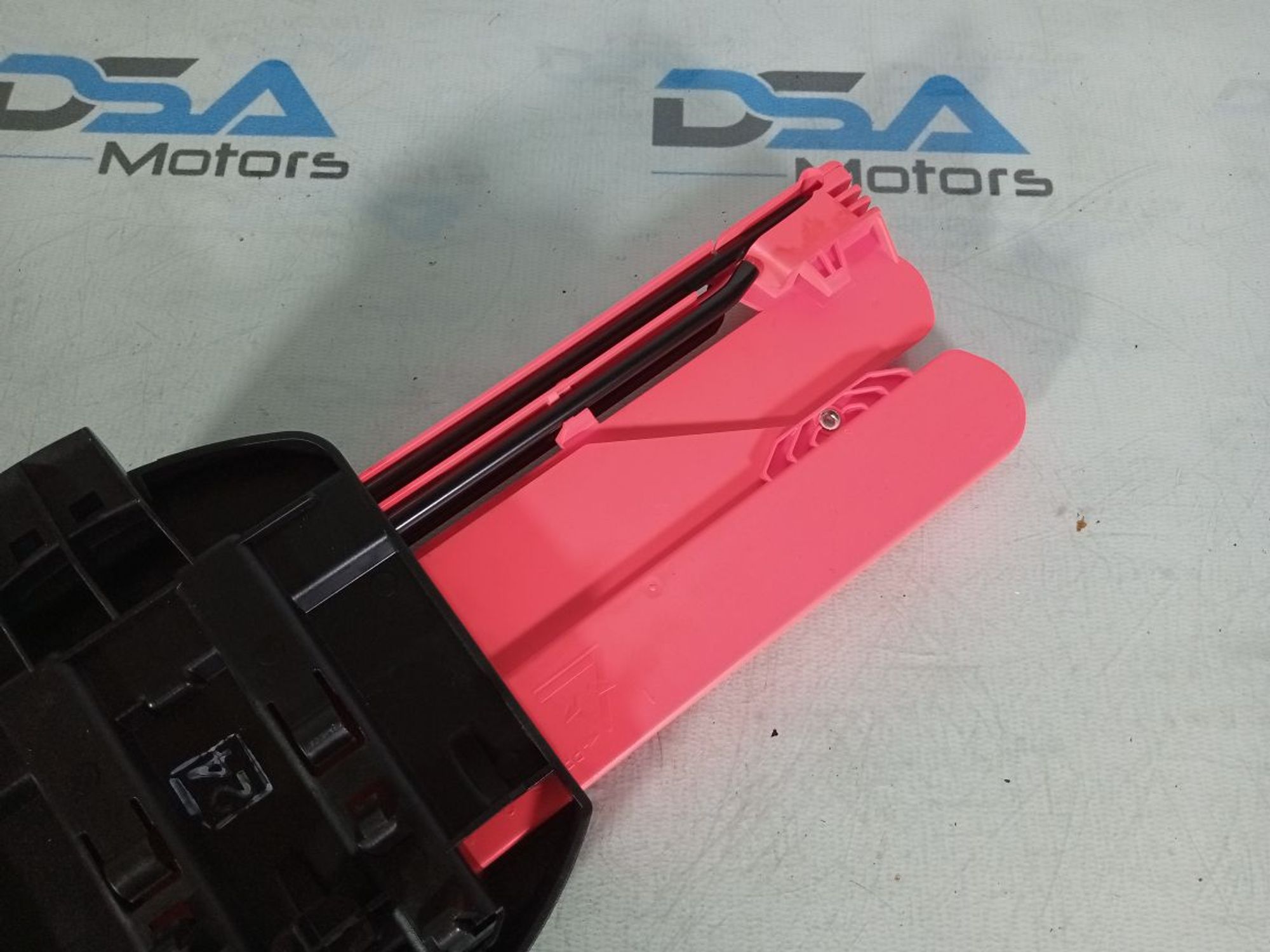 https://gcs.partsauto.market/rn-stockpro.appspot.com/thmbs/userImages/b7628e092085f1f91467af1afb6e7630/part/97a88be5-3ba4-4ac4-bfdc-a07df6d4da44_1745406890863.jpg