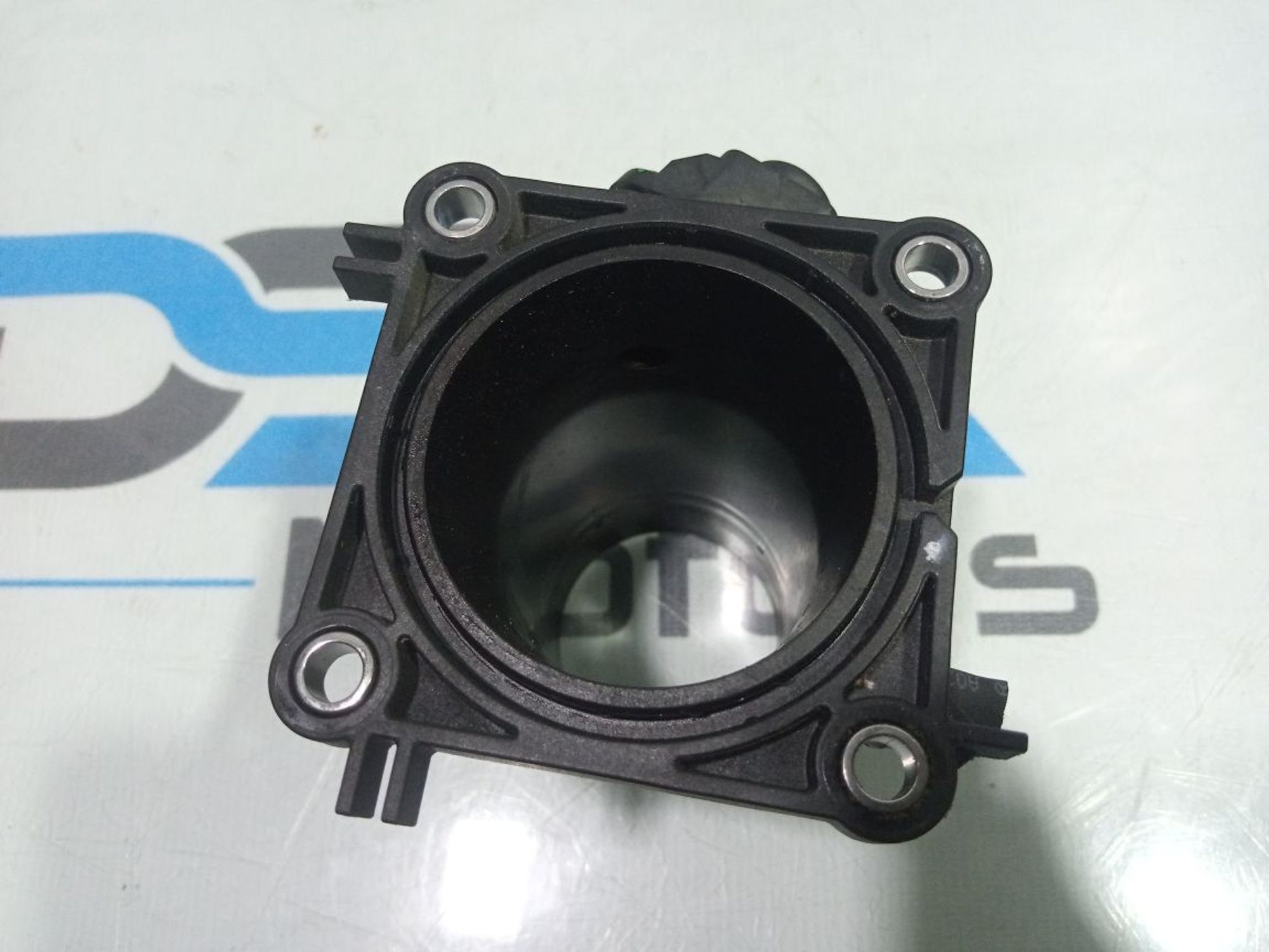 https://gcs.partsauto.market/rn-stockpro.appspot.com/thmbs/userImages/b7628e092085f1f91467af1afb6e7630/part/989141f4-da0d-4a5b-856d-5c640bec8bcd_1748281678419.jpg