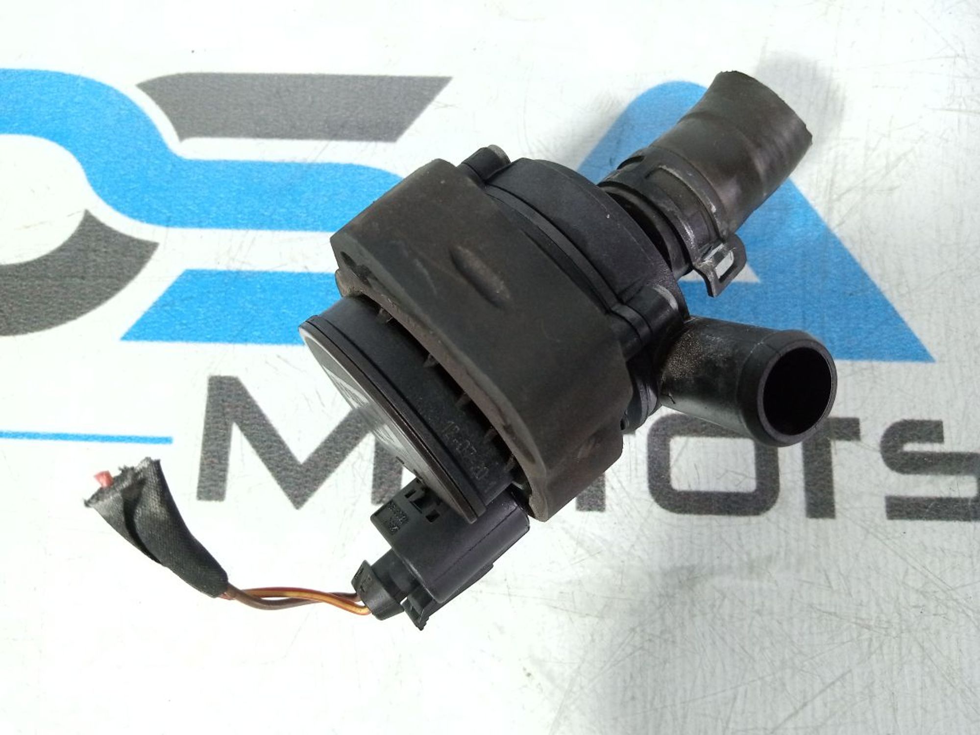 https://gcs.partsauto.market/rn-stockpro.appspot.com/thmbs/userImages/b7628e092085f1f91467af1afb6e7630/part/9910c42d-b0db-485d-bbbe-a0478c148dee_1747652876272.jpg
