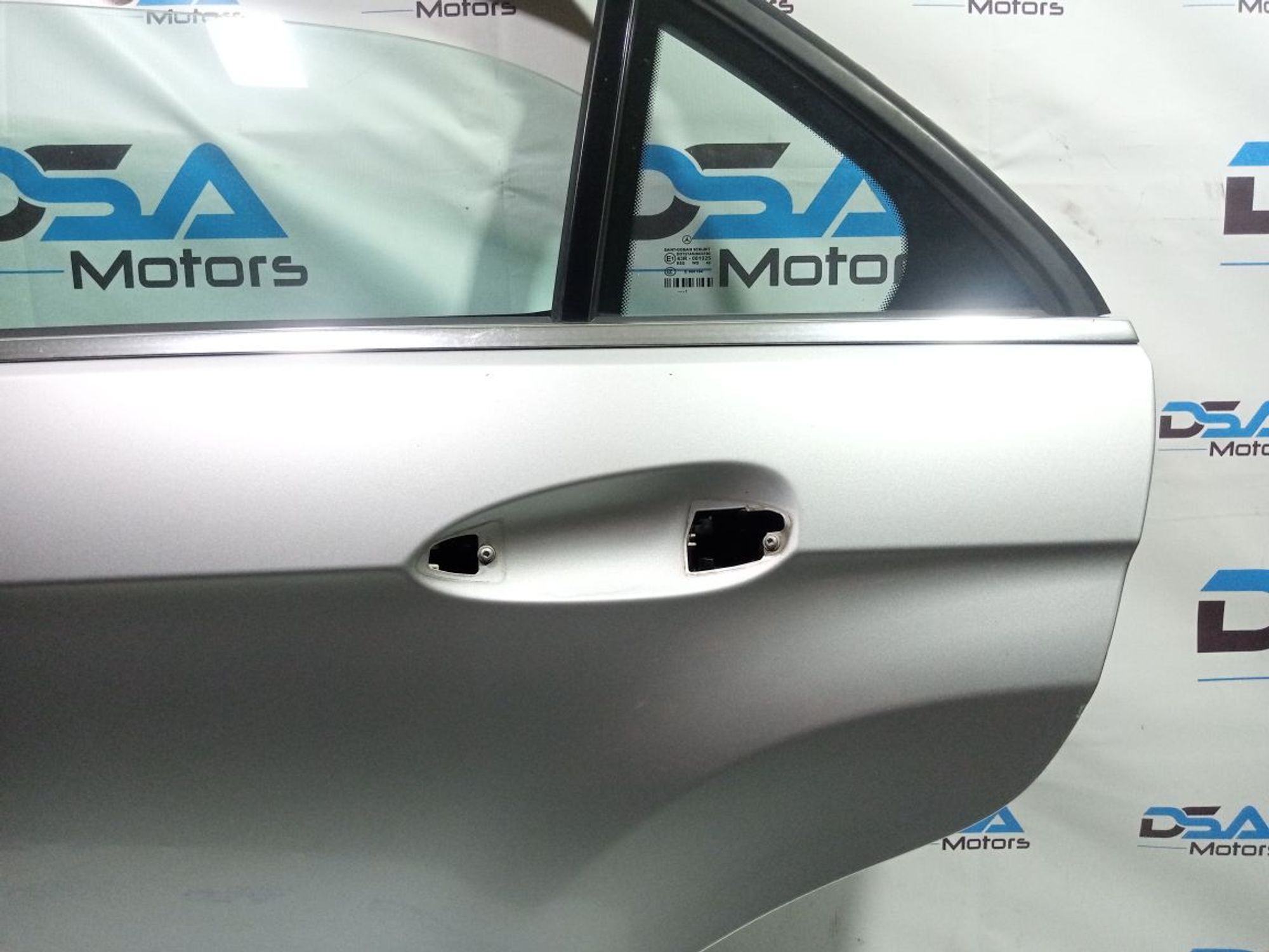 https://gcs.partsauto.market/rn-stockpro.appspot.com/thmbs/userImages/b7628e092085f1f91467af1afb6e7630/part/993a52b7-4cb9-4fd4-b34d-f25b5d6a109f_1748353222905.jpg