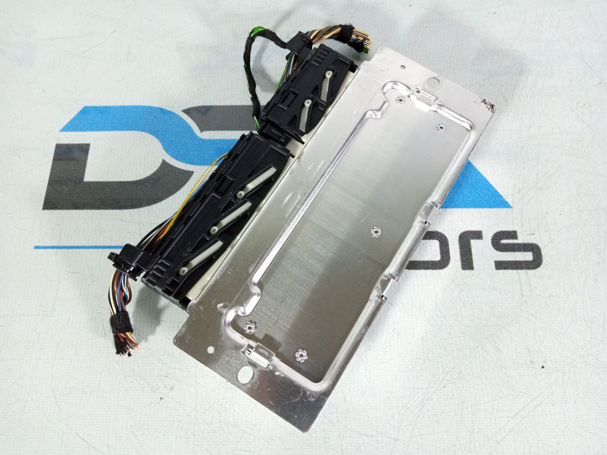 https://gcs.partsauto.market/rn-stockpro.appspot.com/thmbs/userImages/b7628e092085f1f91467af1afb6e7630/part/99a6c03f-3290-4502-a9c4-1a228d45f066_1746543070950.jpg