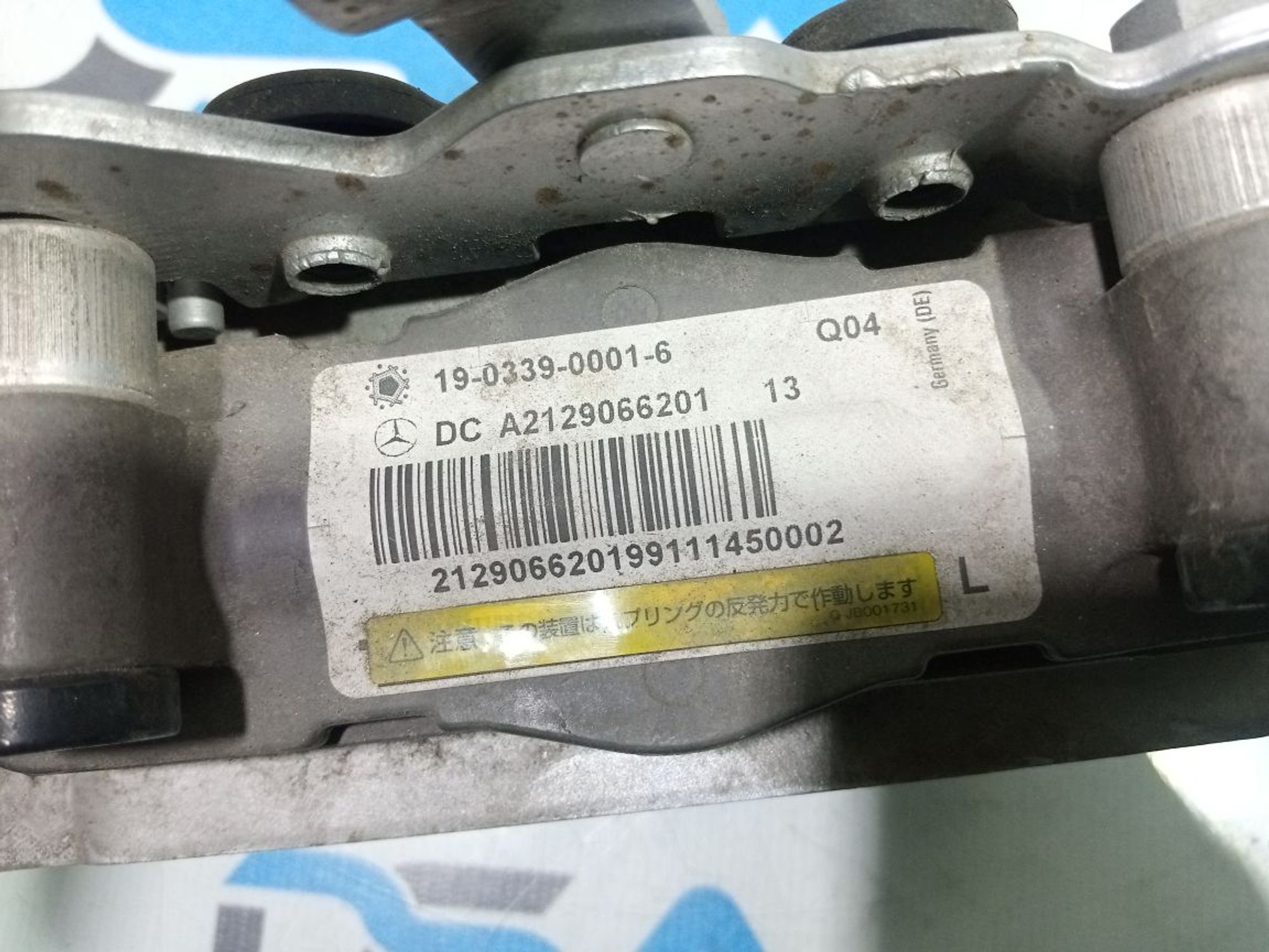 https://gcs.partsauto.market/rn-stockpro.appspot.com/thmbs/userImages/b7628e092085f1f91467af1afb6e7630/part/9a278d20-bd7f-4e96-806a-fd2489af5d50_1748891182891.jpg