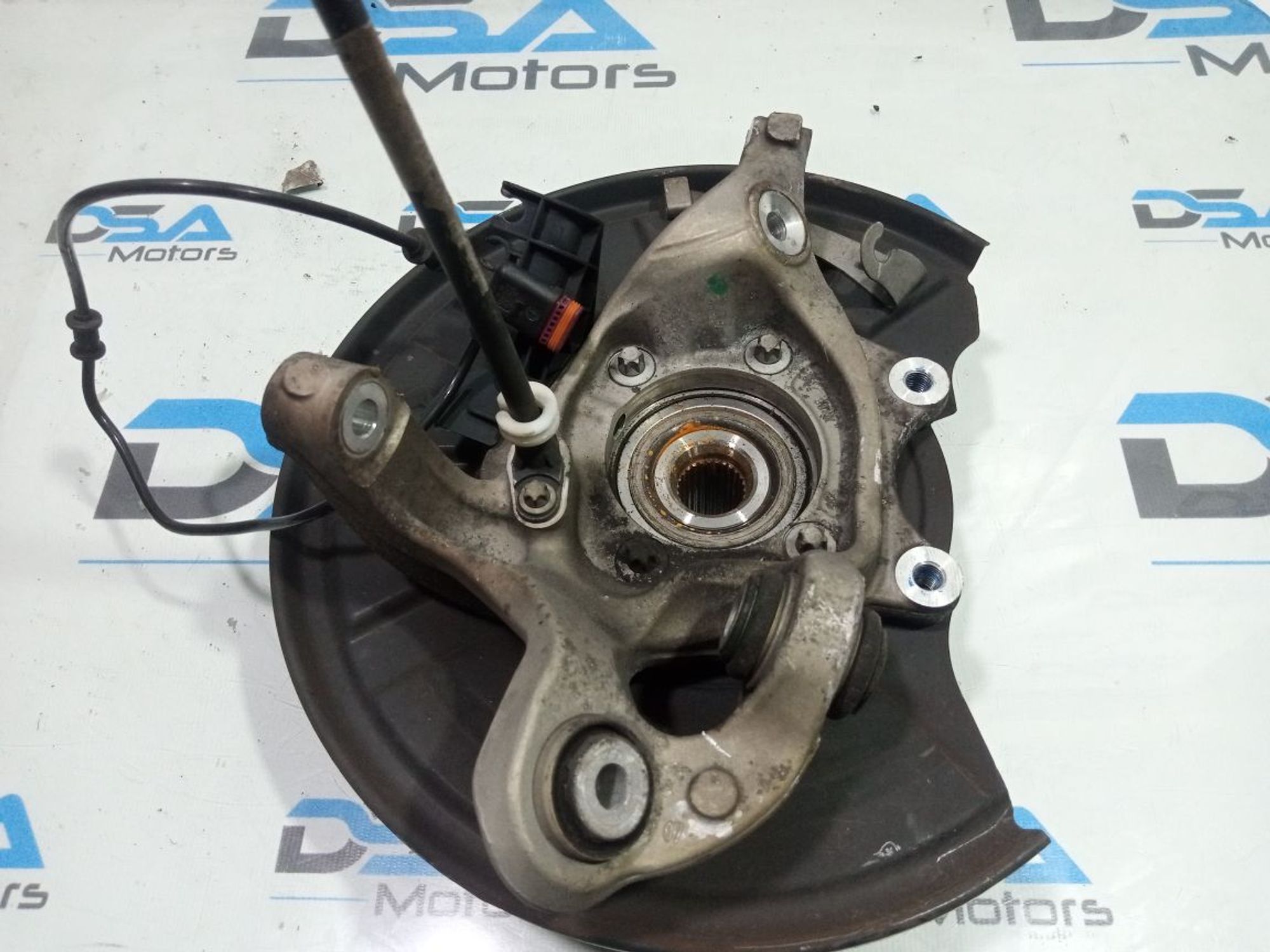https://gcs.partsauto.market/rn-stockpro.appspot.com/thmbs/userImages/b7628e092085f1f91467af1afb6e7630/part/9d114978-f36a-4a58-9079-4c7559ebe9bc_1748282784325.jpg