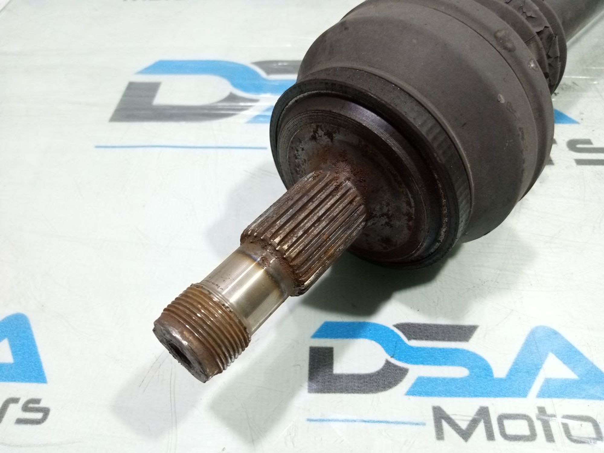 https://gcs.partsauto.market/rn-stockpro.appspot.com/thmbs/userImages/b7628e092085f1f91467af1afb6e7630/part/9d2c3e01-567d-4fc8-935c-0e555b46c016_1749181772157.jpg