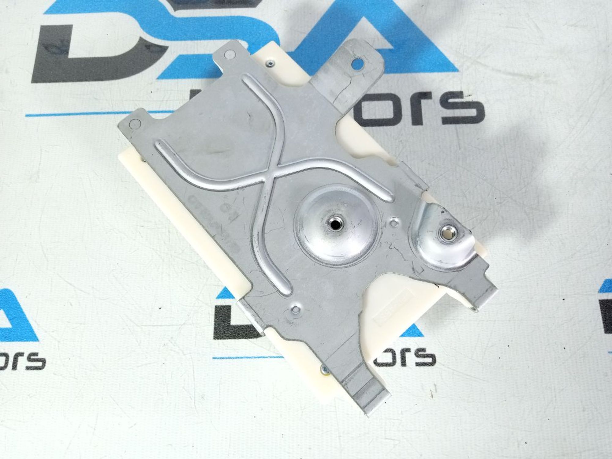 https://gcs.partsauto.market/rn-stockpro.appspot.com/thmbs/userImages/b7628e092085f1f91467af1afb6e7630/part/9d36e87f-754b-47f9-84bd-35f306982269_1745406928262.jpg