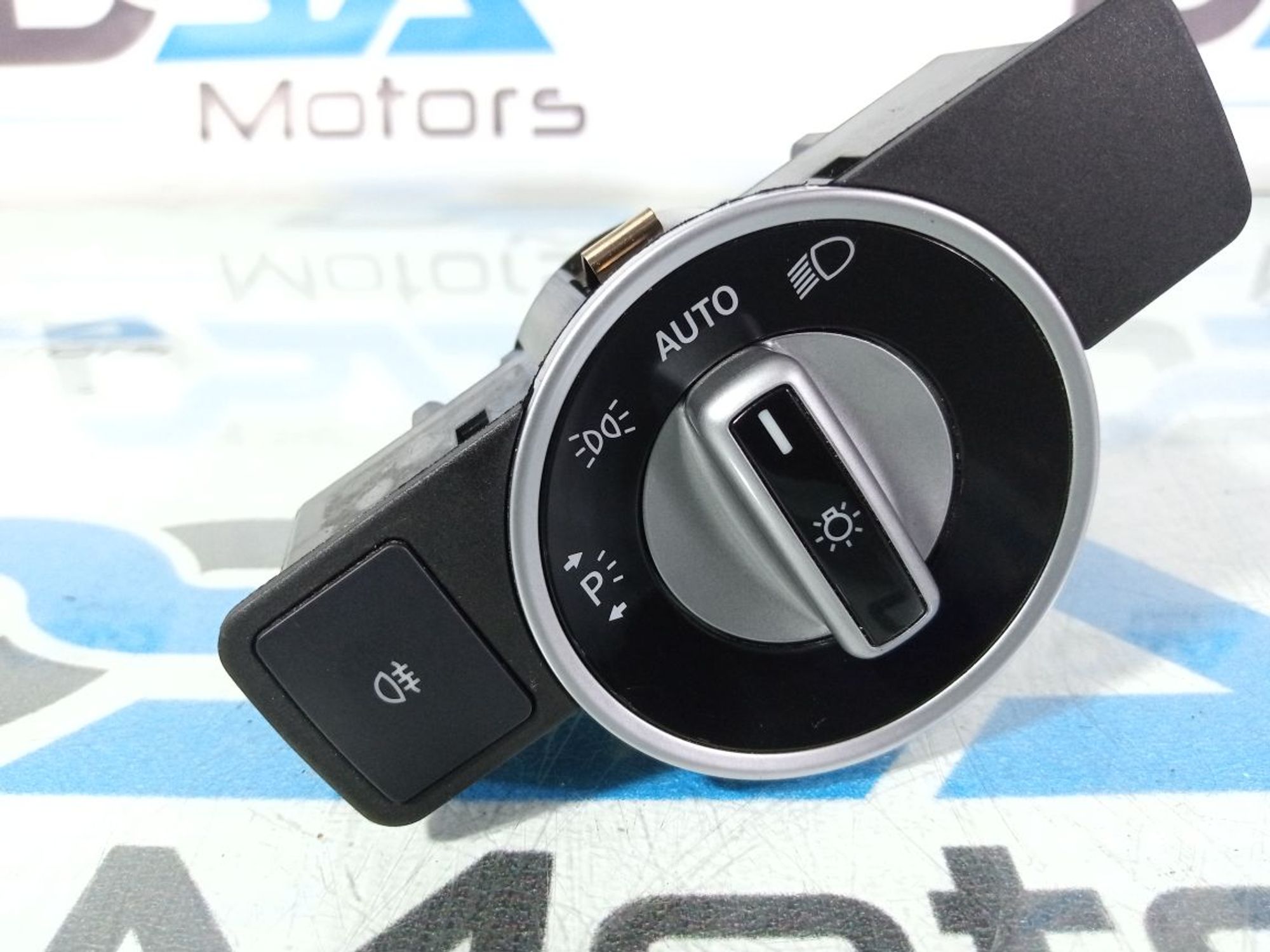 https://gcs.partsauto.market/rn-stockpro.appspot.com/thmbs/userImages/b7628e092085f1f91467af1afb6e7630/part/9e2dcf71-51f4-45e0-acec-cd07b80ceaf7_1747718157162.jpg