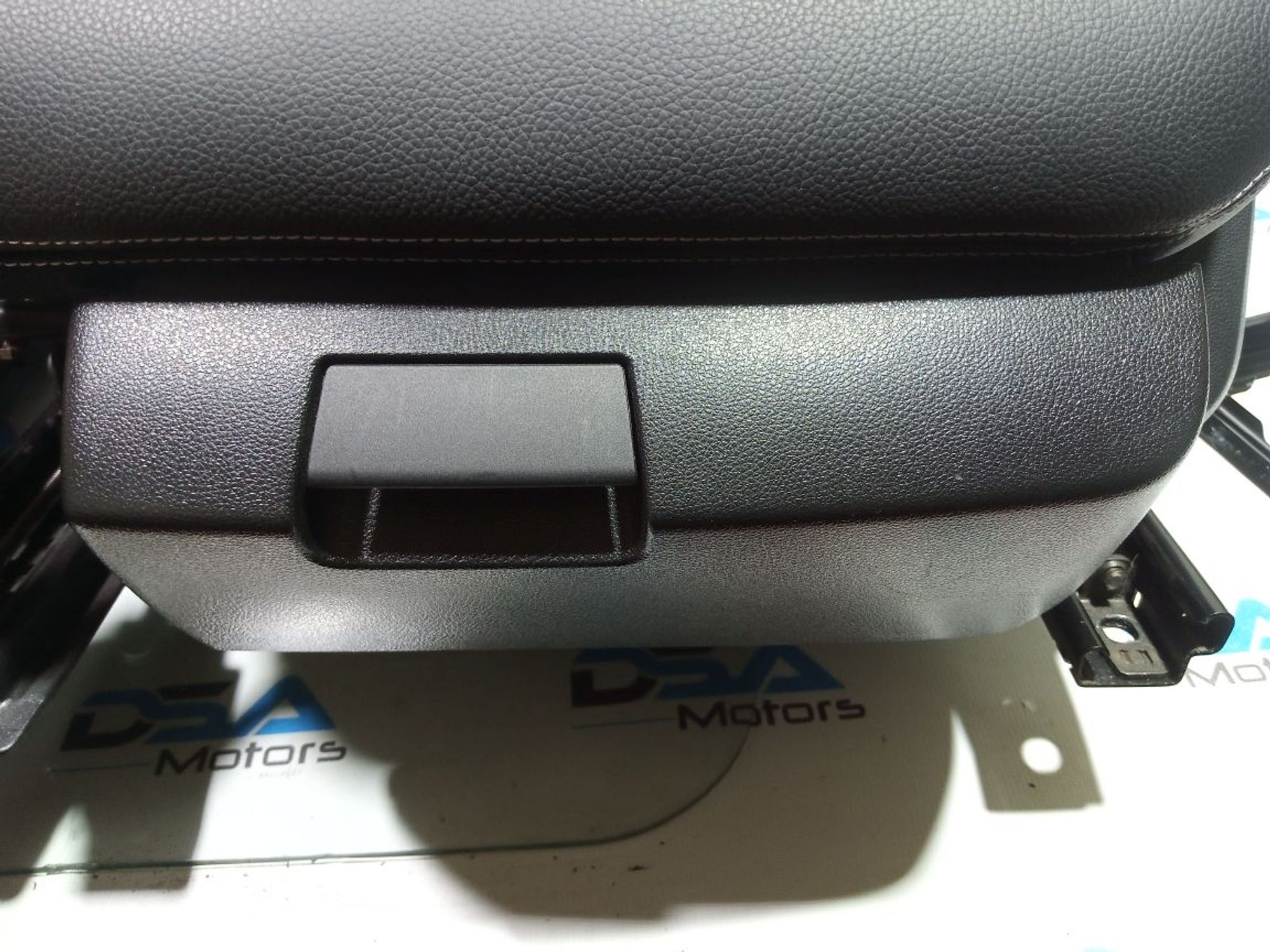 https://gcs.partsauto.market/rn-stockpro.appspot.com/thmbs/userImages/b7628e092085f1f91467af1afb6e7630/part/9e3b2df1-b2f3-4f30-83ea-3441db0d7778_1748284005625.jpg