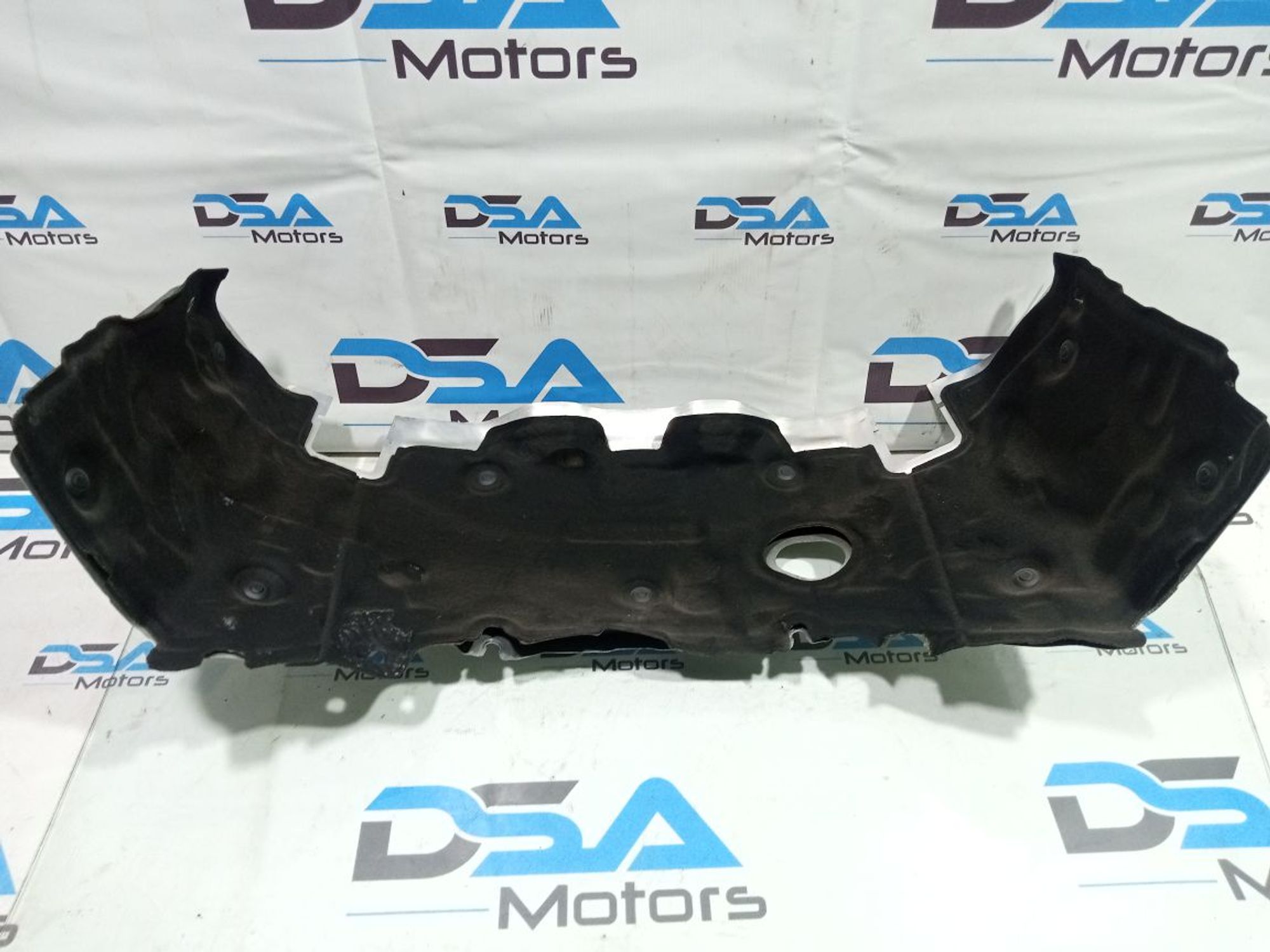 https://gcs.partsauto.market/rn-stockpro.appspot.com/thmbs/userImages/b7628e092085f1f91467af1afb6e7630/part/9f505d1b-75aa-4834-b122-8f509bd0133e_1748925067024.jpg