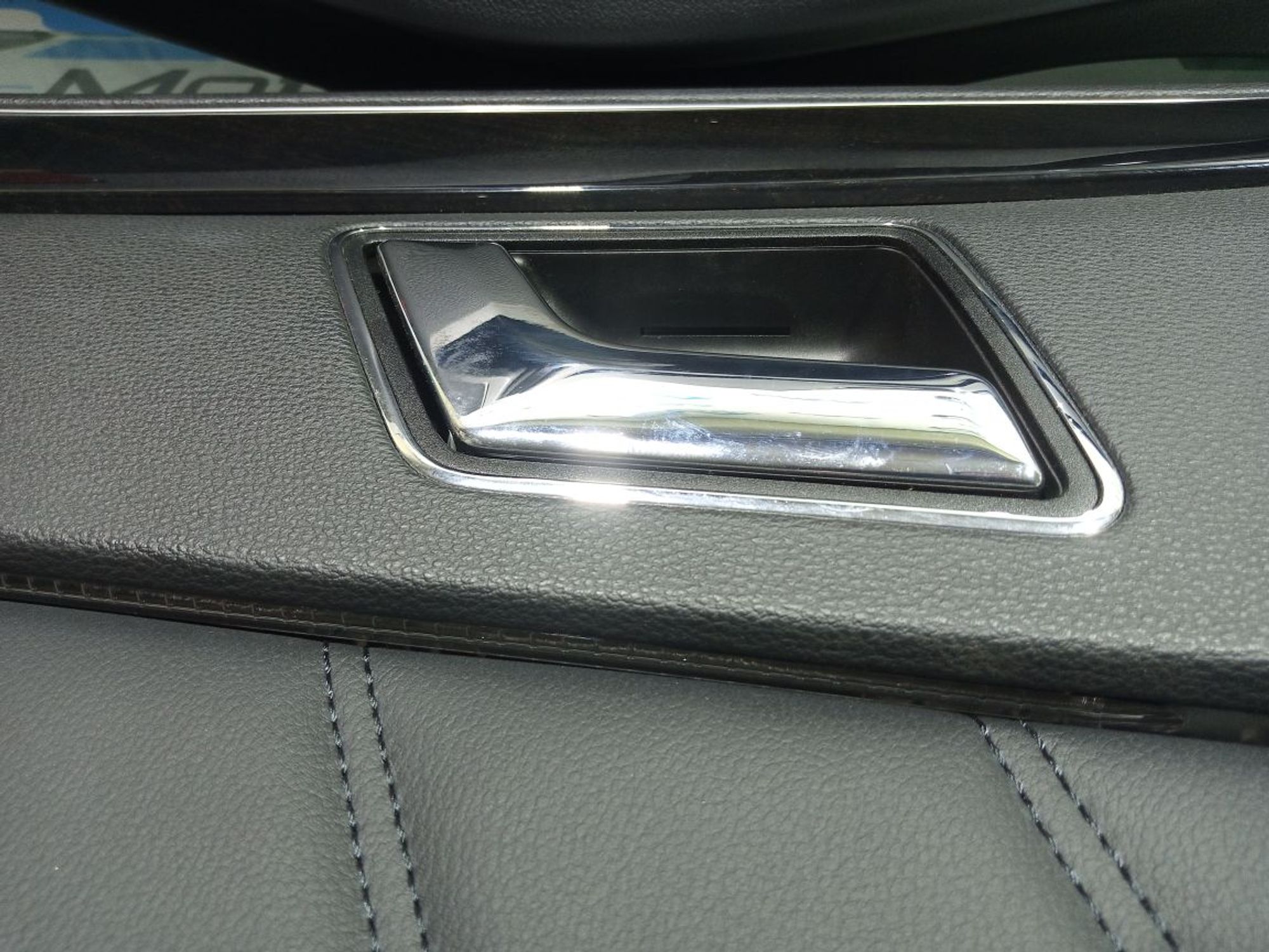 https://gcs.partsauto.market/rn-stockpro.appspot.com/thmbs/userImages/b7628e092085f1f91467af1afb6e7630/part/9f5b7b27-0091-4099-a1e6-93057a45f75c_1748614360432.jpg