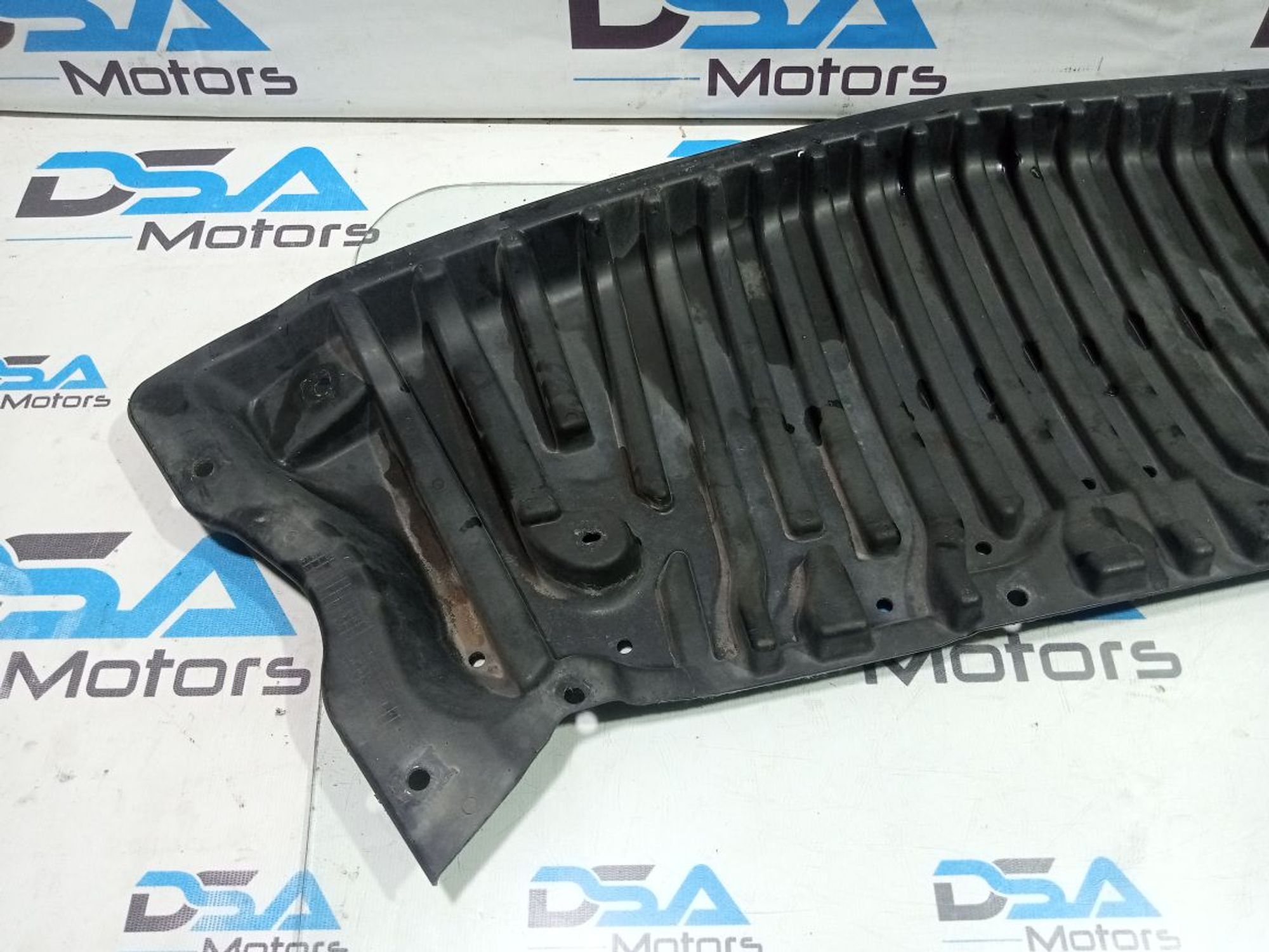 https://gcs.partsauto.market/rn-stockpro.appspot.com/thmbs/userImages/b7628e092085f1f91467af1afb6e7630/part/9f844fbc-4653-495e-8d7a-d08df179489c_1748924777620.jpg