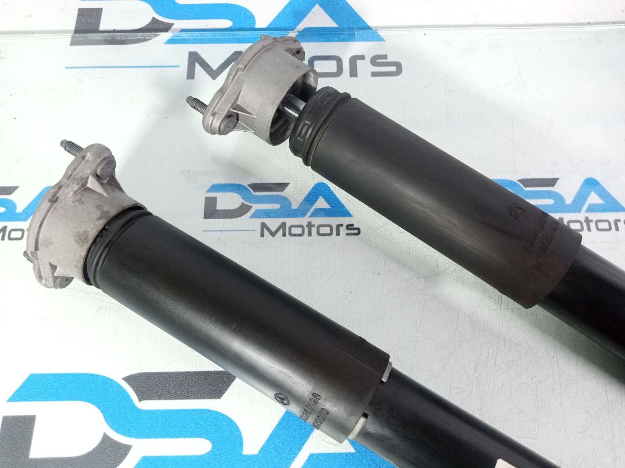 https://gcs.partsauto.market/rn-stockpro.appspot.com/thmbs/userImages/b7628e092085f1f91467af1afb6e7630/part/a050be68-bc0b-46c7-8ef8-0a3a1d3bc1d4_1747058524820.jpg