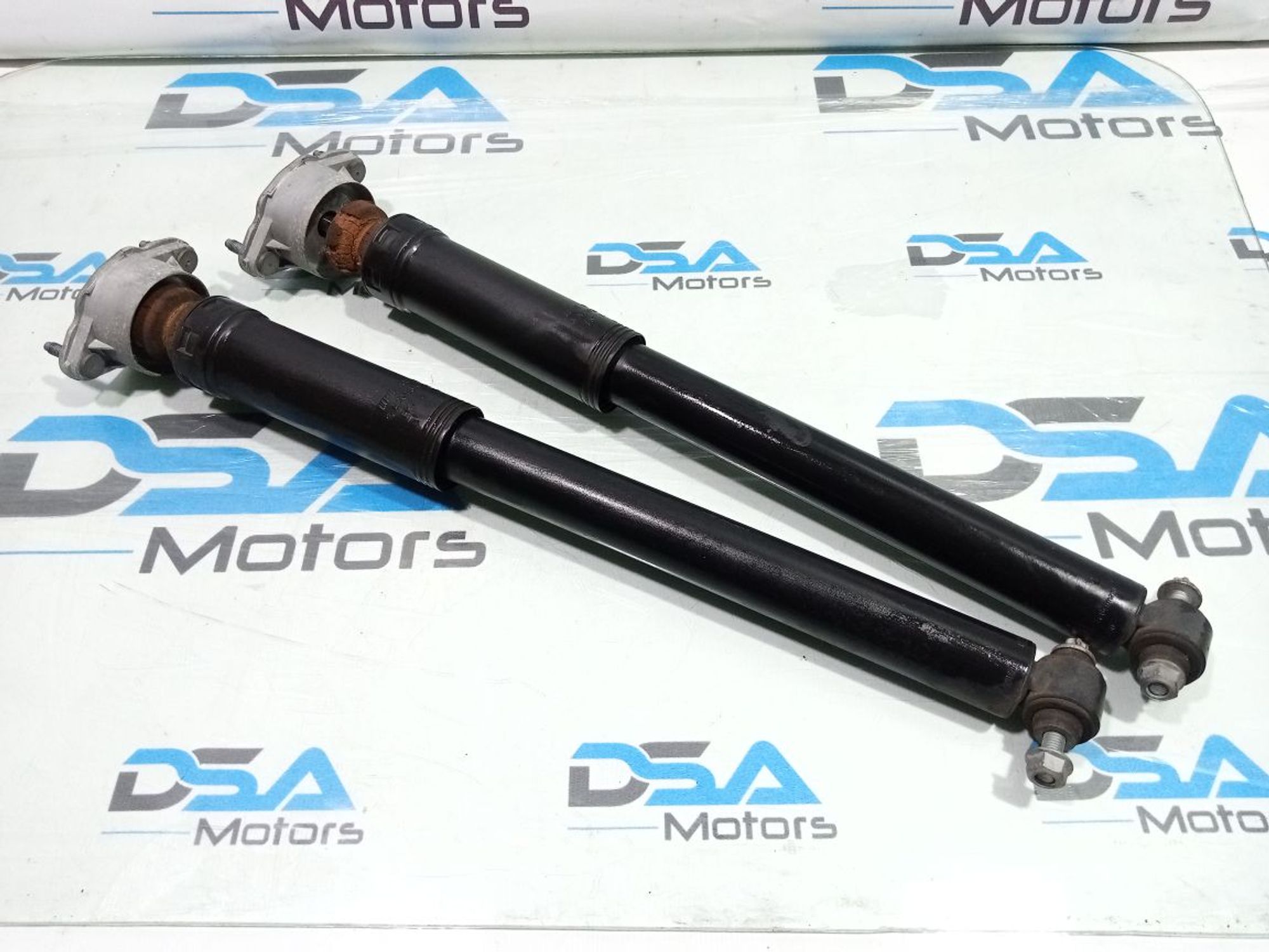 https://gcs.partsauto.market/rn-stockpro.appspot.com/thmbs/userImages/b7628e092085f1f91467af1afb6e7630/part/a0a08880-ba22-4861-8e5b-a0ebfc34bffa_1749181669819.jpg