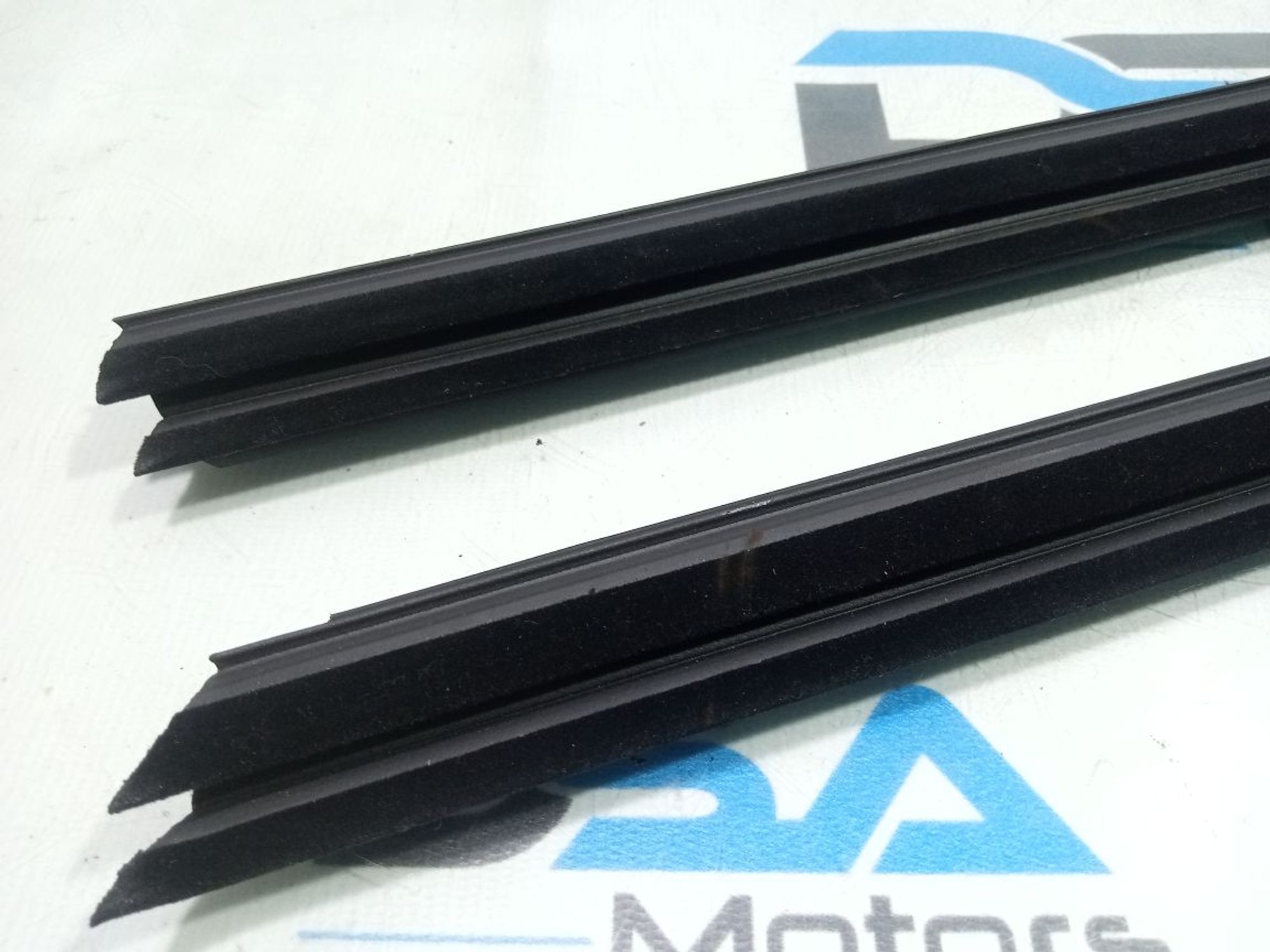 https://gcs.partsauto.market/rn-stockpro.appspot.com/thmbs/userImages/b7628e092085f1f91467af1afb6e7630/part/a1b57e08-b01f-4b1d-b012-ea85cf1d4bf3_1748283920931.jpg
